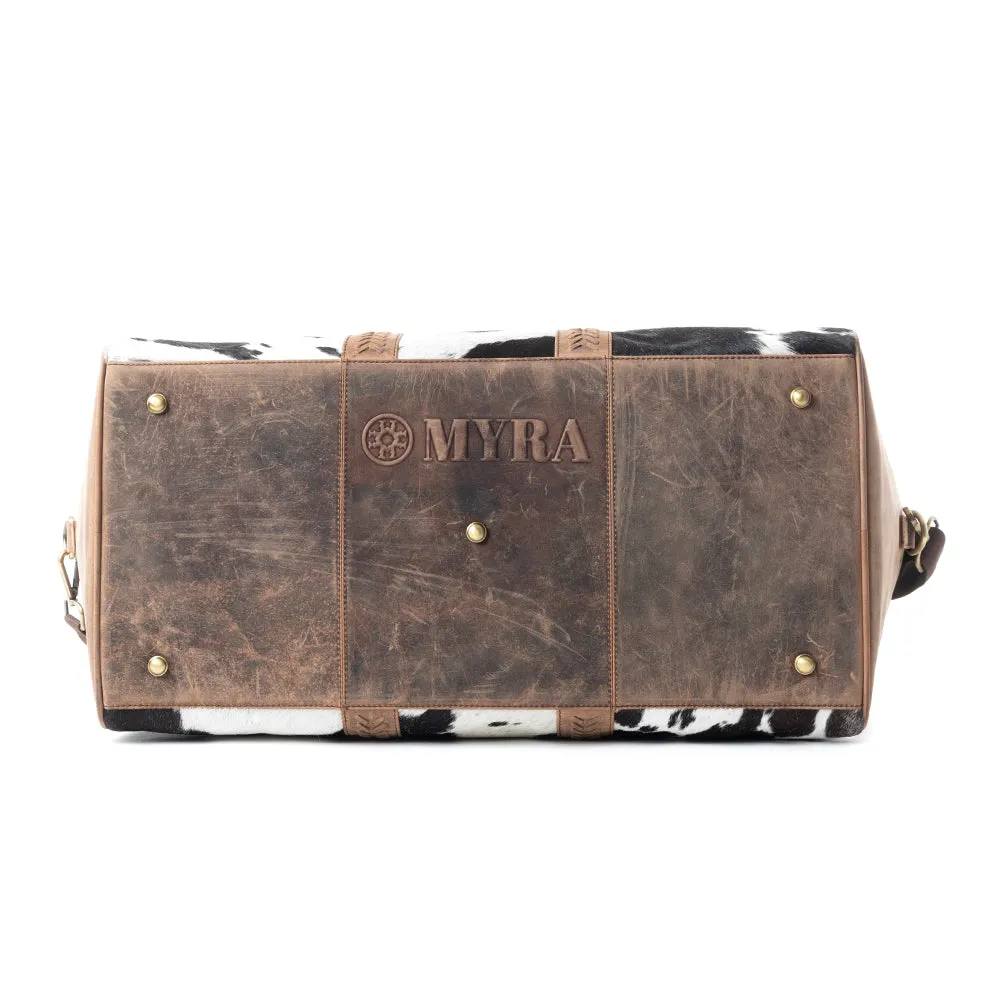 Rancher's Romance Traveller Bag In Black & White sold by Myra Bag product image thumbnail 4