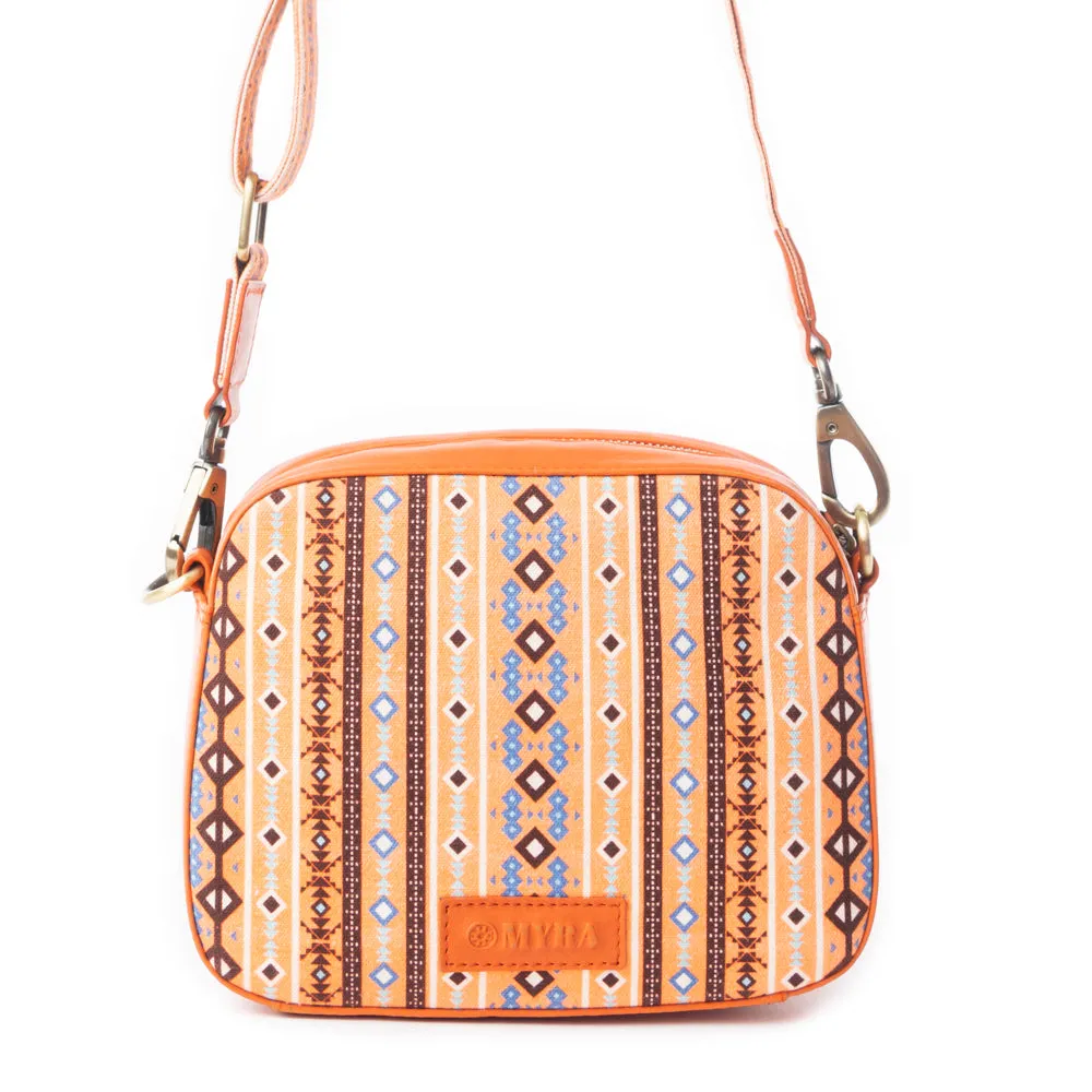 Pueblo Pointe Crossbody Bag In Red sold by Myra Bag product image thumbnail 4