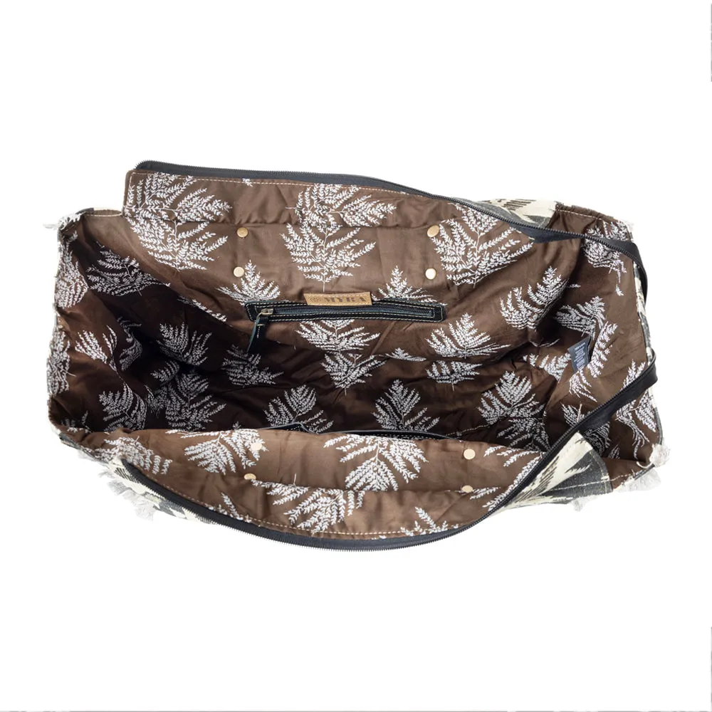 Tribal Spirit Adventure Weekender Bag Variant Combo sold by Myra Bag product image thumbnail 4