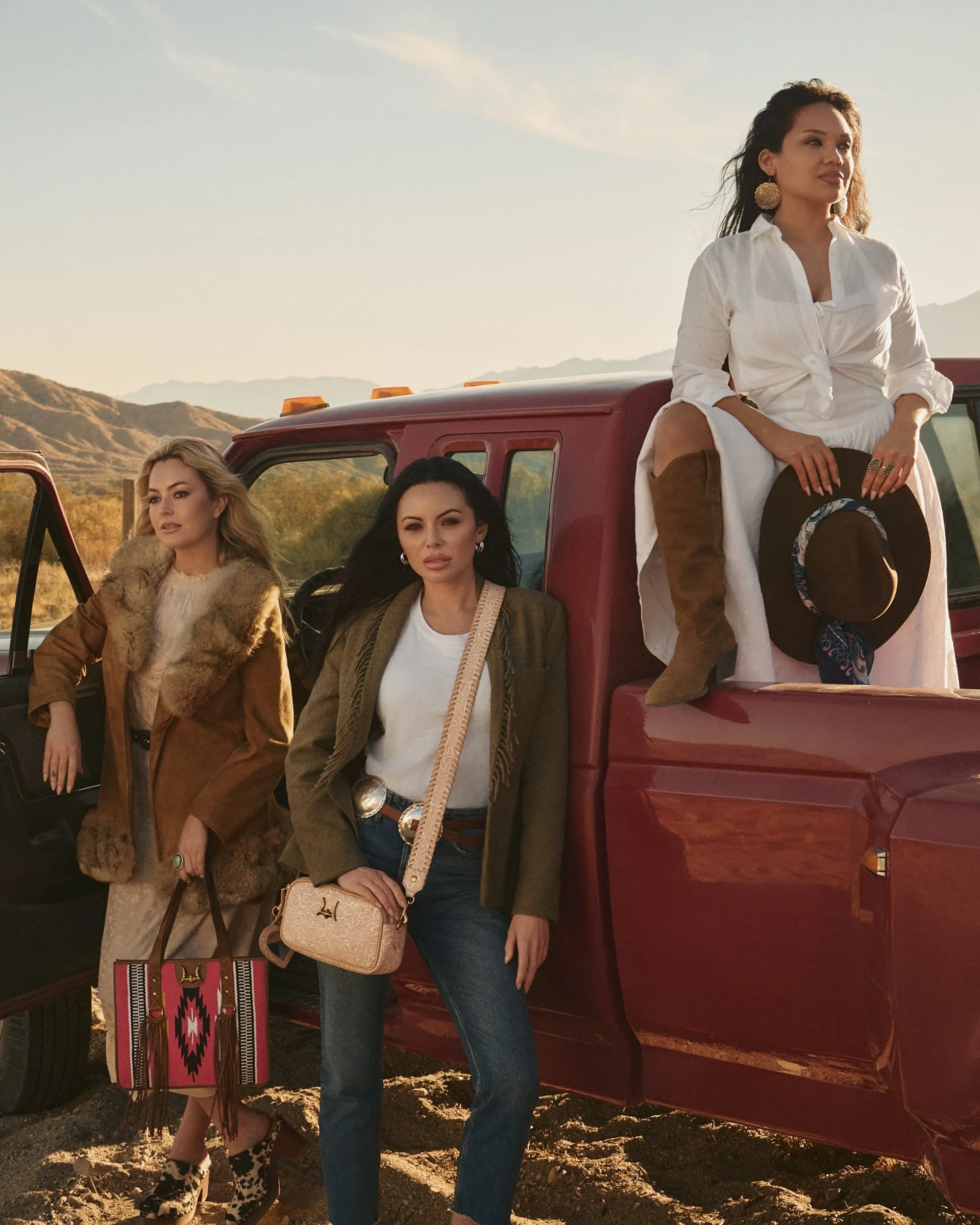 Loyal West Country Medium Bag Pink sold by Myra Bag product image thumbnail 2