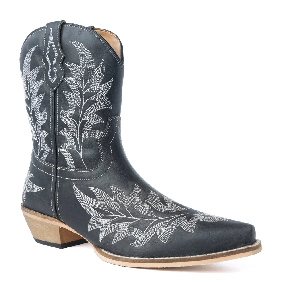 Desert Pearl Ankle Boots in Coal Black sold by Myra Bag product image thumbnail 2