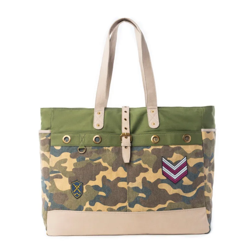 Ranger’s Day Weekender Bag in Shadow Camo Green sold by Myra Bag