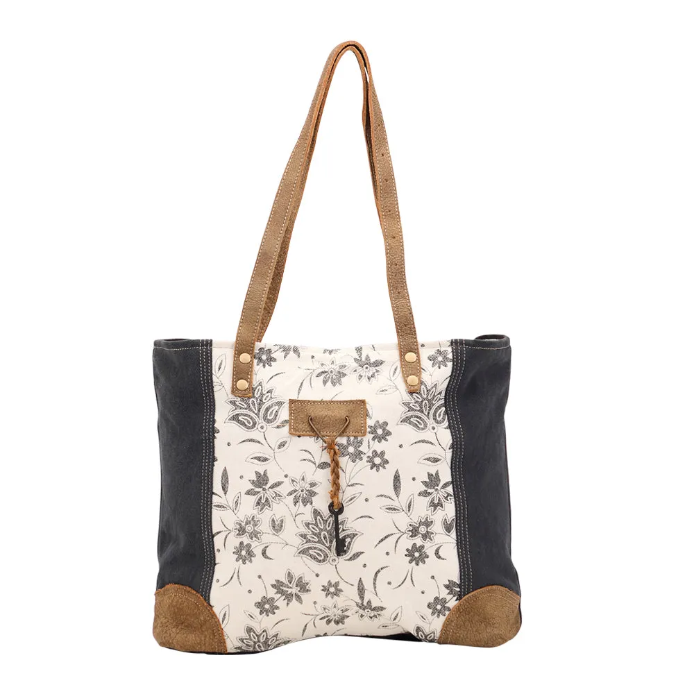 Follow Paradise Tote bag Bundle sold by Myra Bag product image thumbnail 5