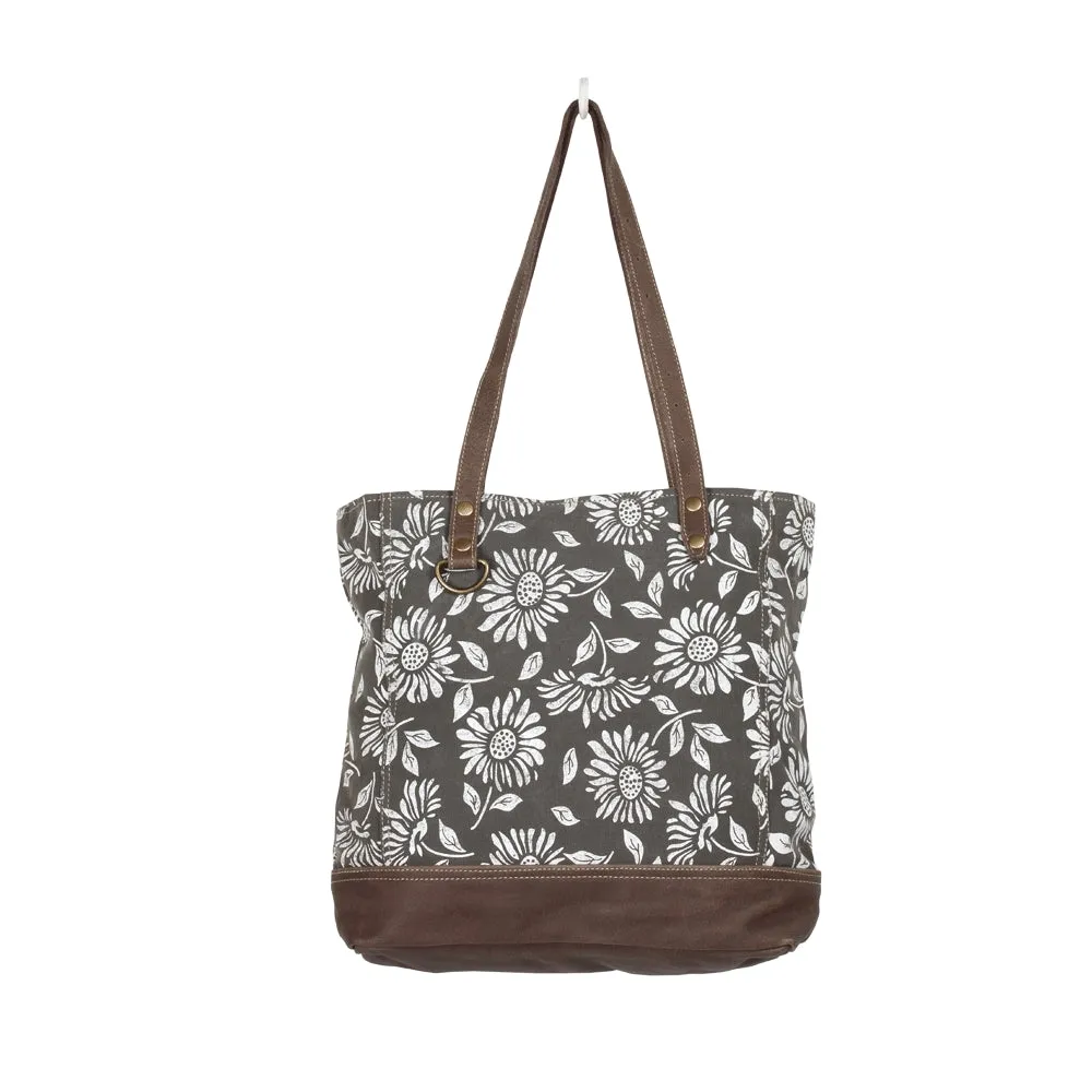 Follow Paradise Tote bag Bundle sold by Myra Bag product image thumbnail 3