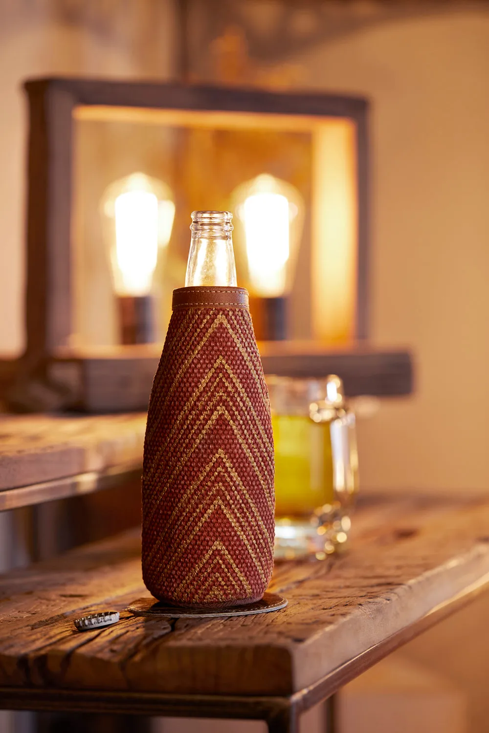 Crimson Illusions Beer pint Holder sold by Myra Bag product image thumbnail 3