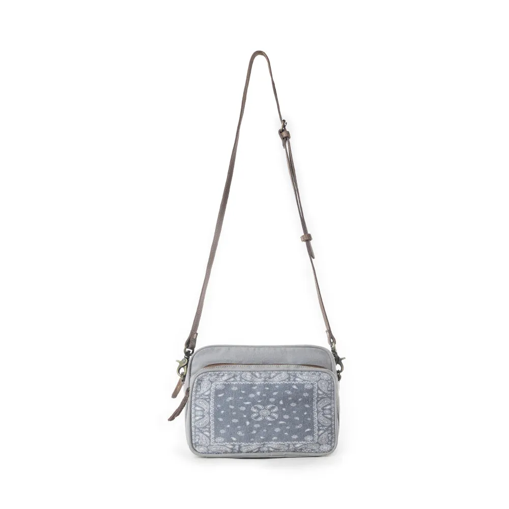 Myra Paisley Plains Pouch in Smoky Ash sold by Myra Bag product image thumbnail 4