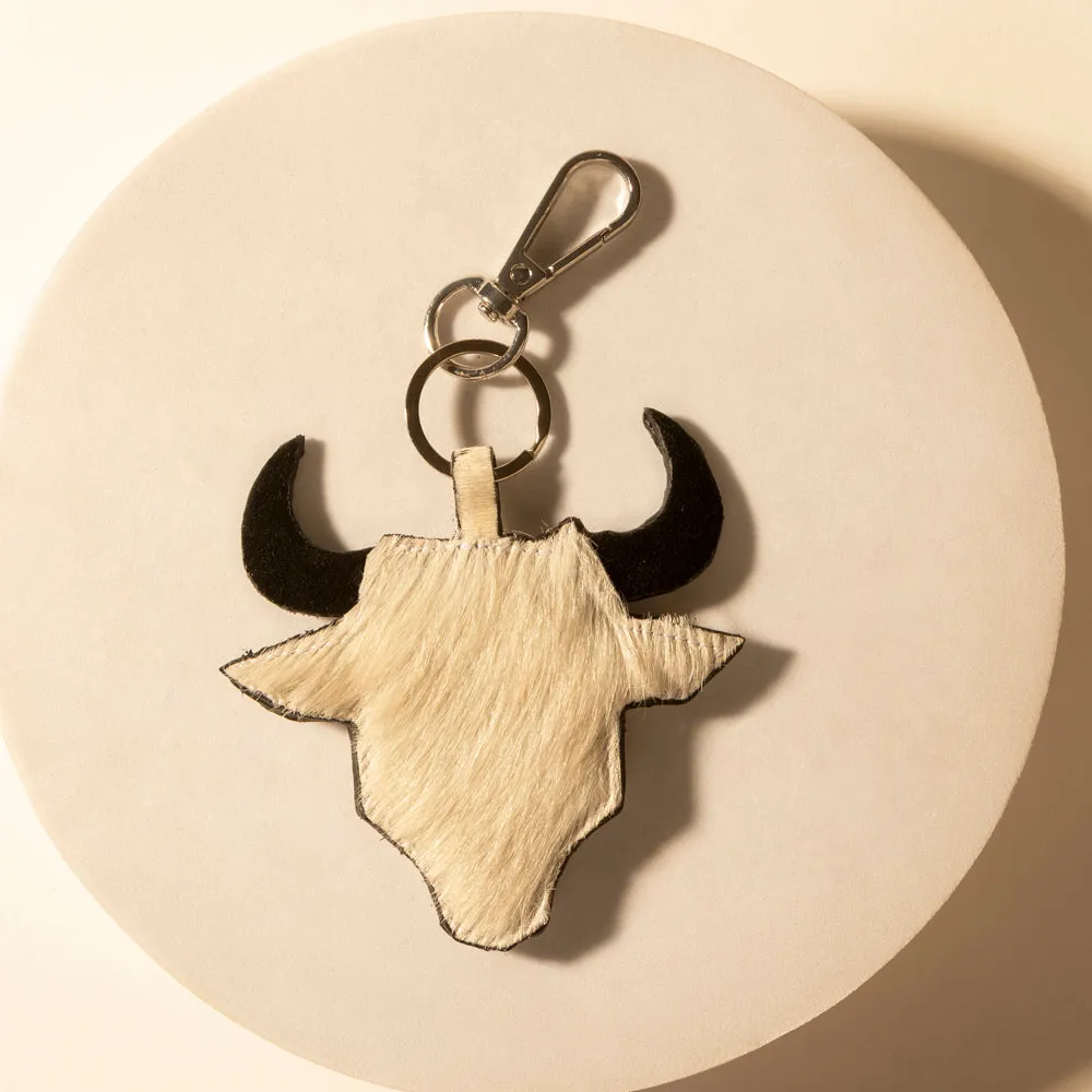 Amarillo Skull Keychain in Prairie Bone Mix sold by Myra Bag product image thumbnail 2