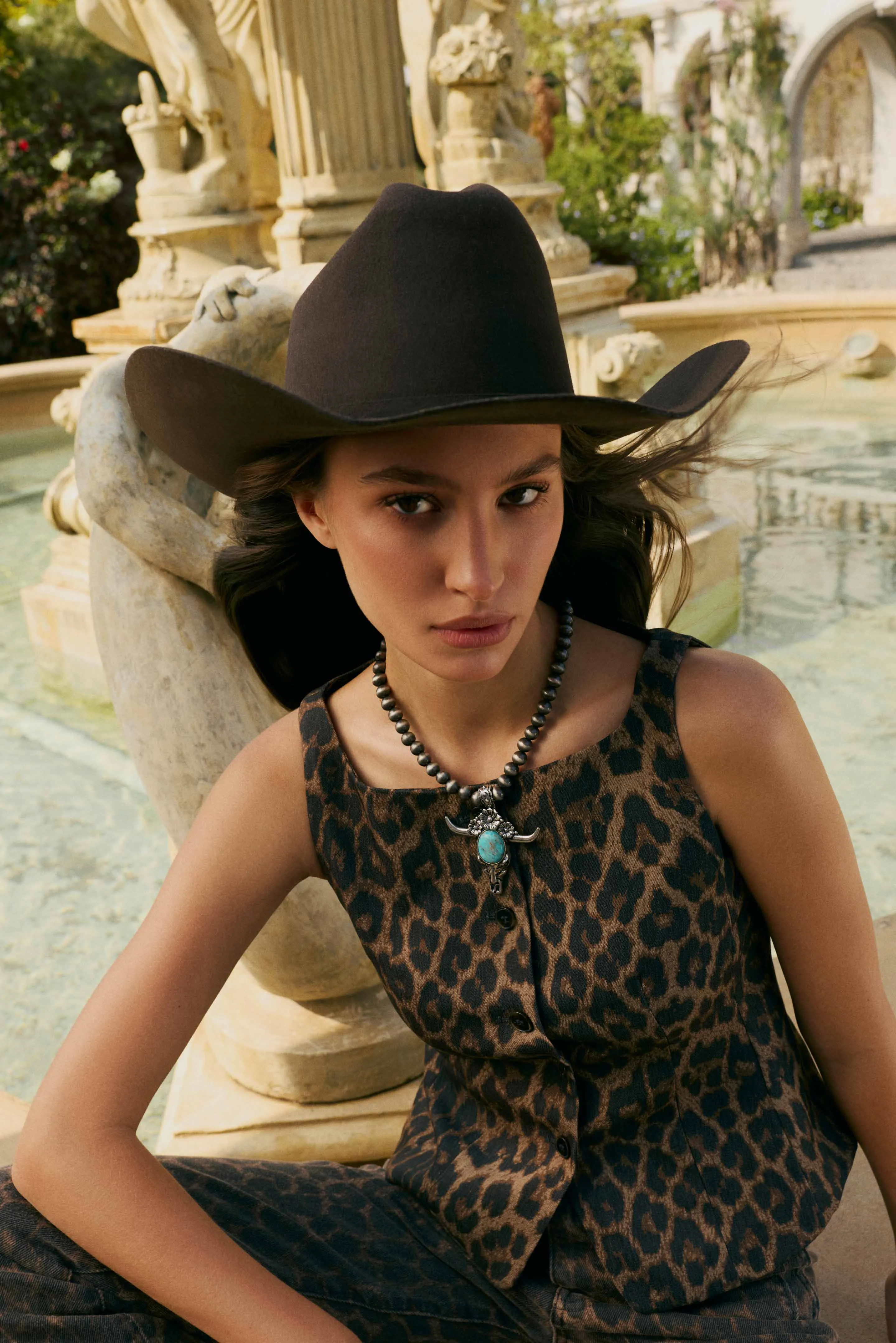 Stone & Horn Chain in Ash Beads sold by Myra Bag product image thumbnail 4