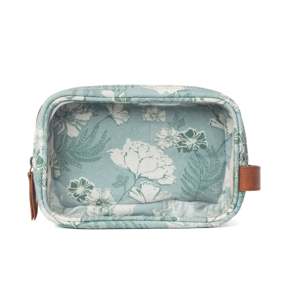 Willow Grove Cotton & Plastic Men's Shaving Kit in Eucalyptus Mist sold by Myra Bag product image thumbnail 3