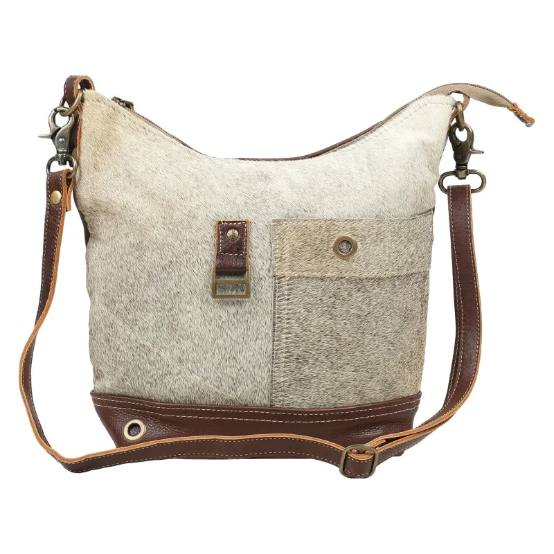 Dim Shoulder Bag made by Myra Bag