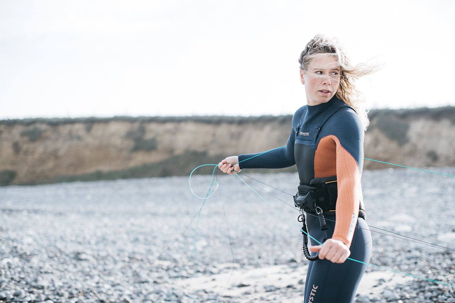 Diva Fullsuit 3/2mm Double Fzip Women sold by Mystic product image thumbnail 11