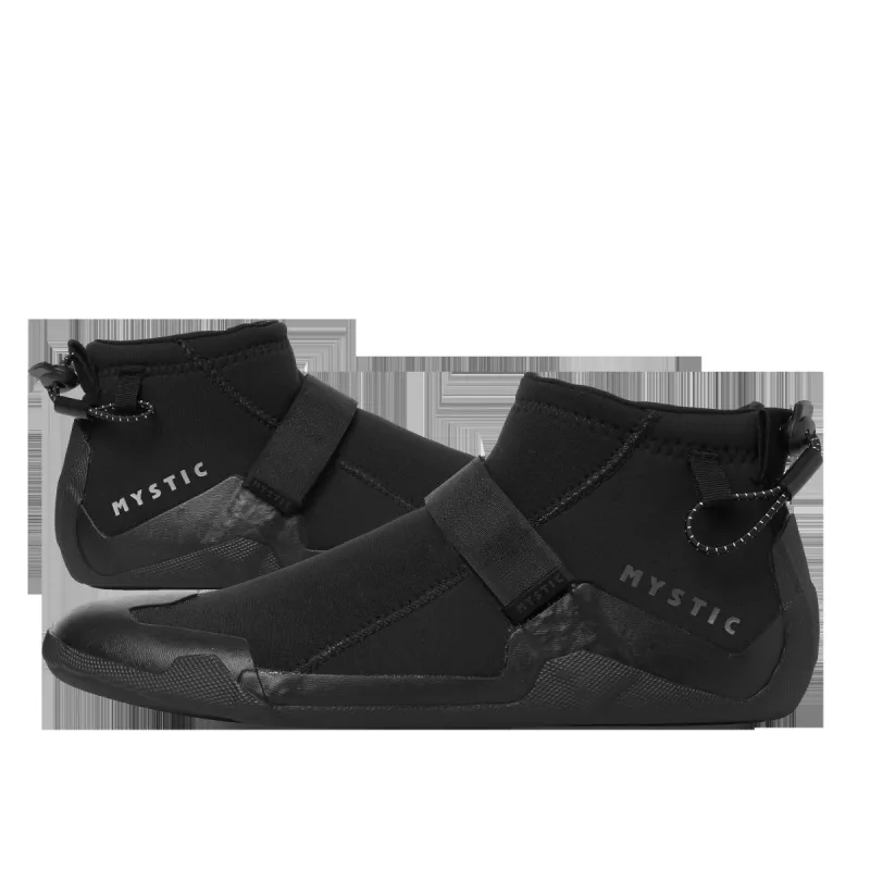 Ease Shoe 3mm Round Toe sold by Mystic