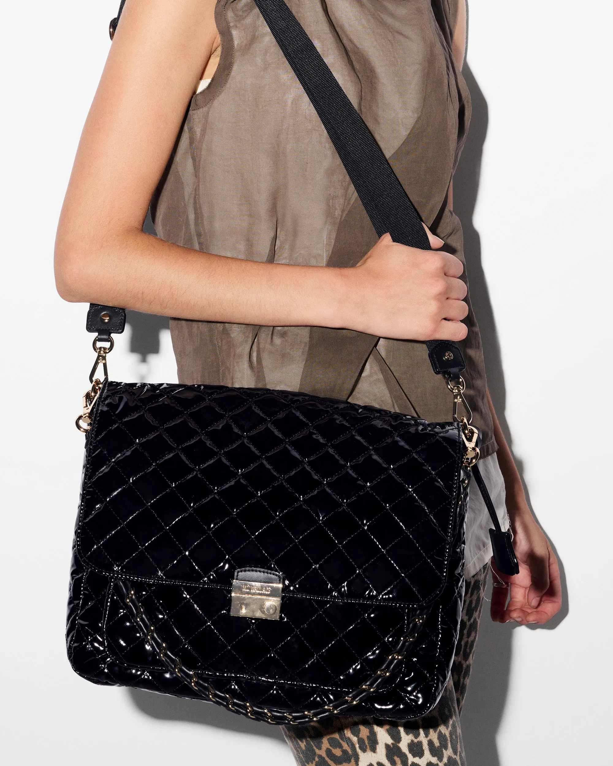 Black Lacquer Large Crosby Lock Crossbody sold by MZ Wallace product image thumbnail 2