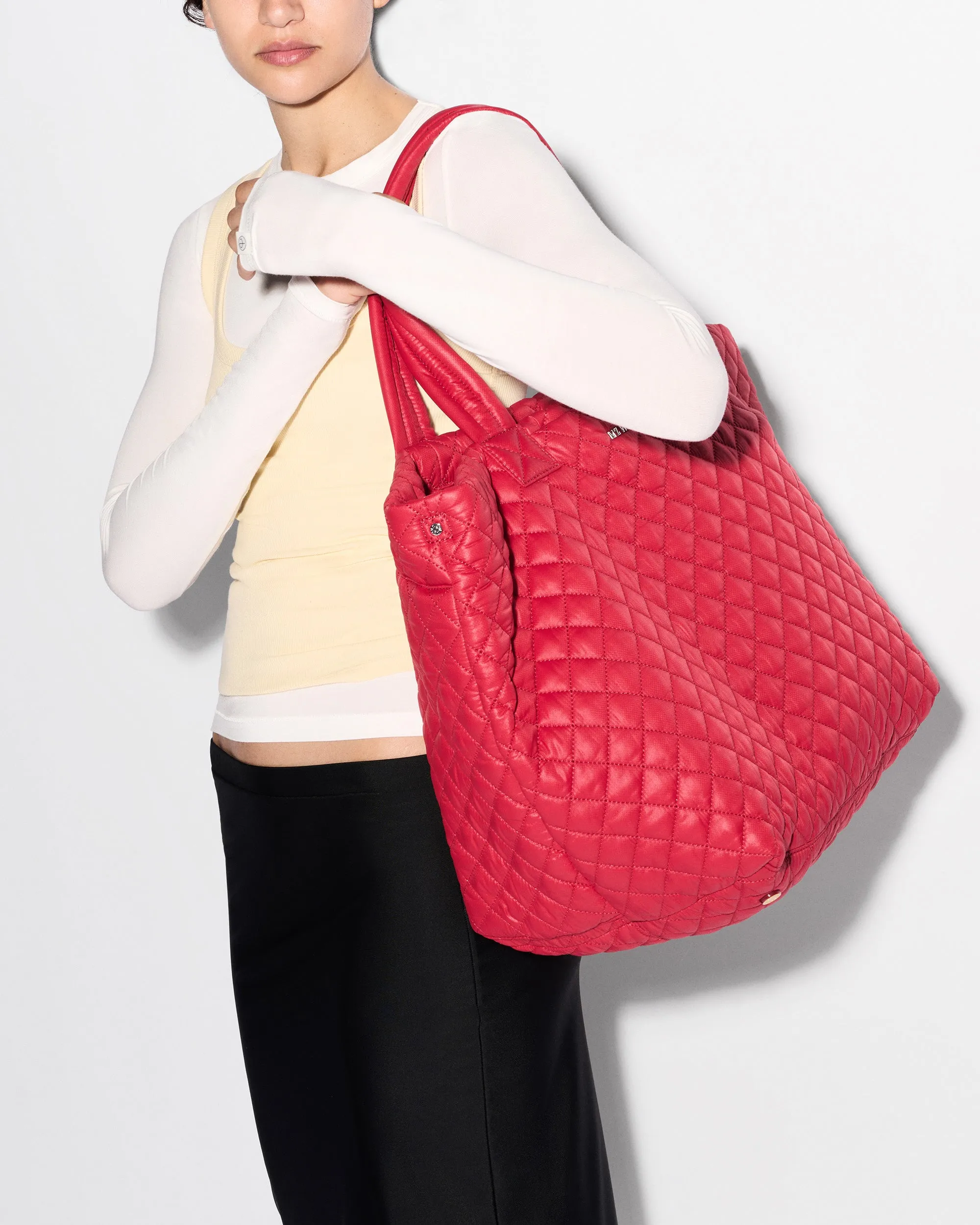 Apple Large Metro Tote Deluxe sold by MZ Wallace product image thumbnail 2