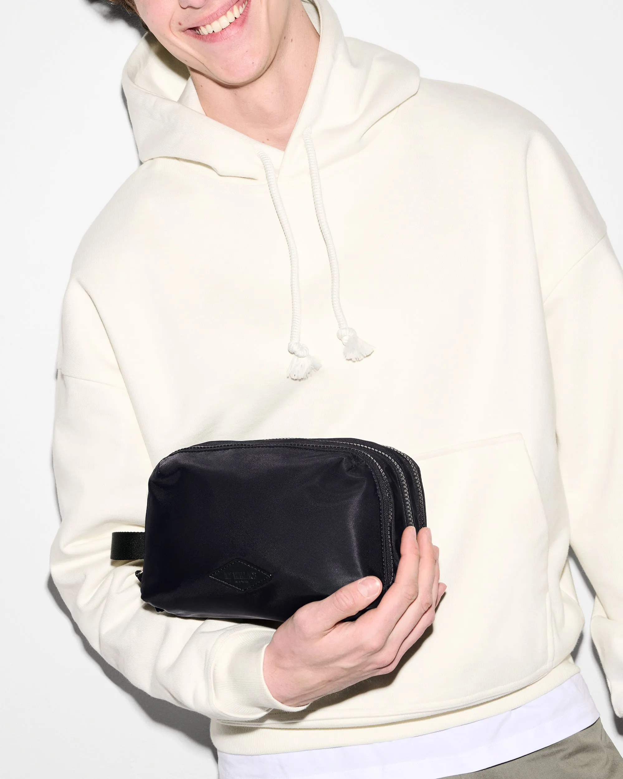 Black Bleecker Triple Compartment Dopp Kit sold by MZ Wallace product image thumbnail 2