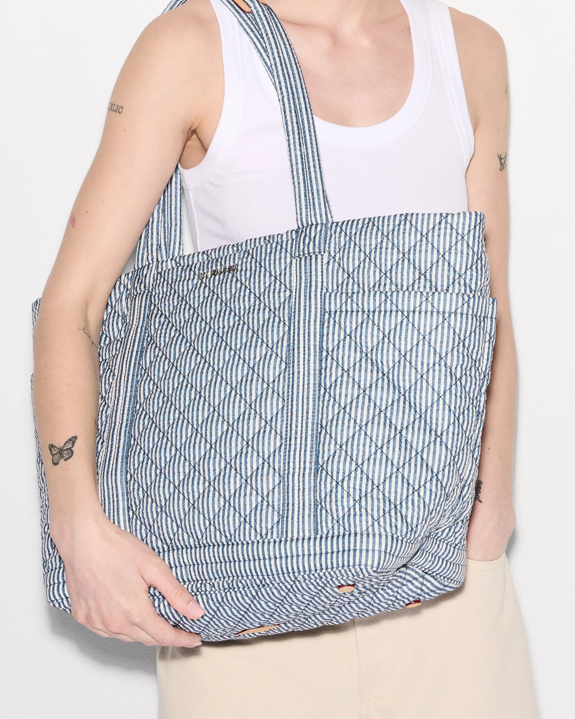 Seersucker Large Empire Tote sold by MZ Wallace product image thumbnail 2