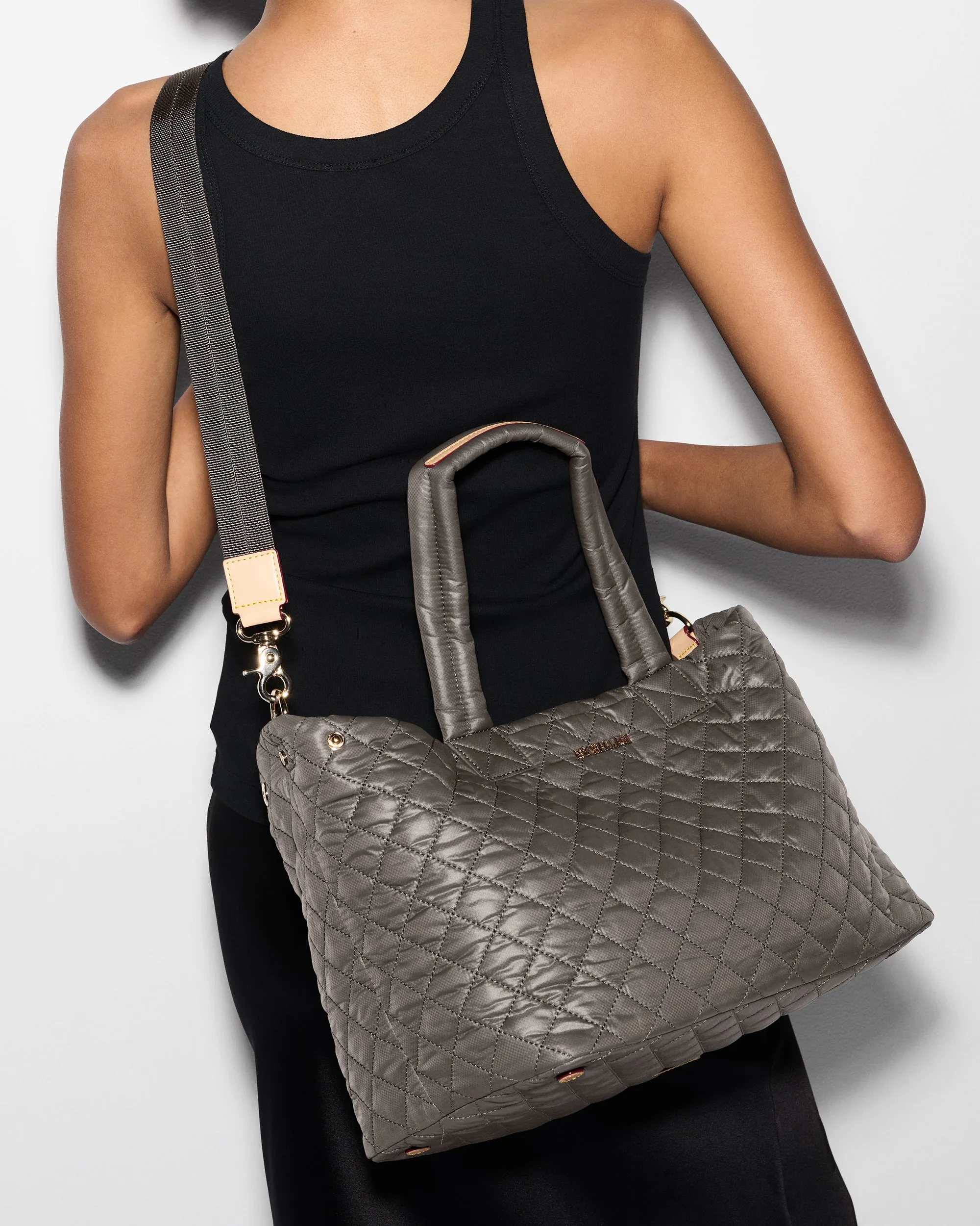 Magnet Medium Metro City Tote sold by MZ Wallace product image thumbnail 2