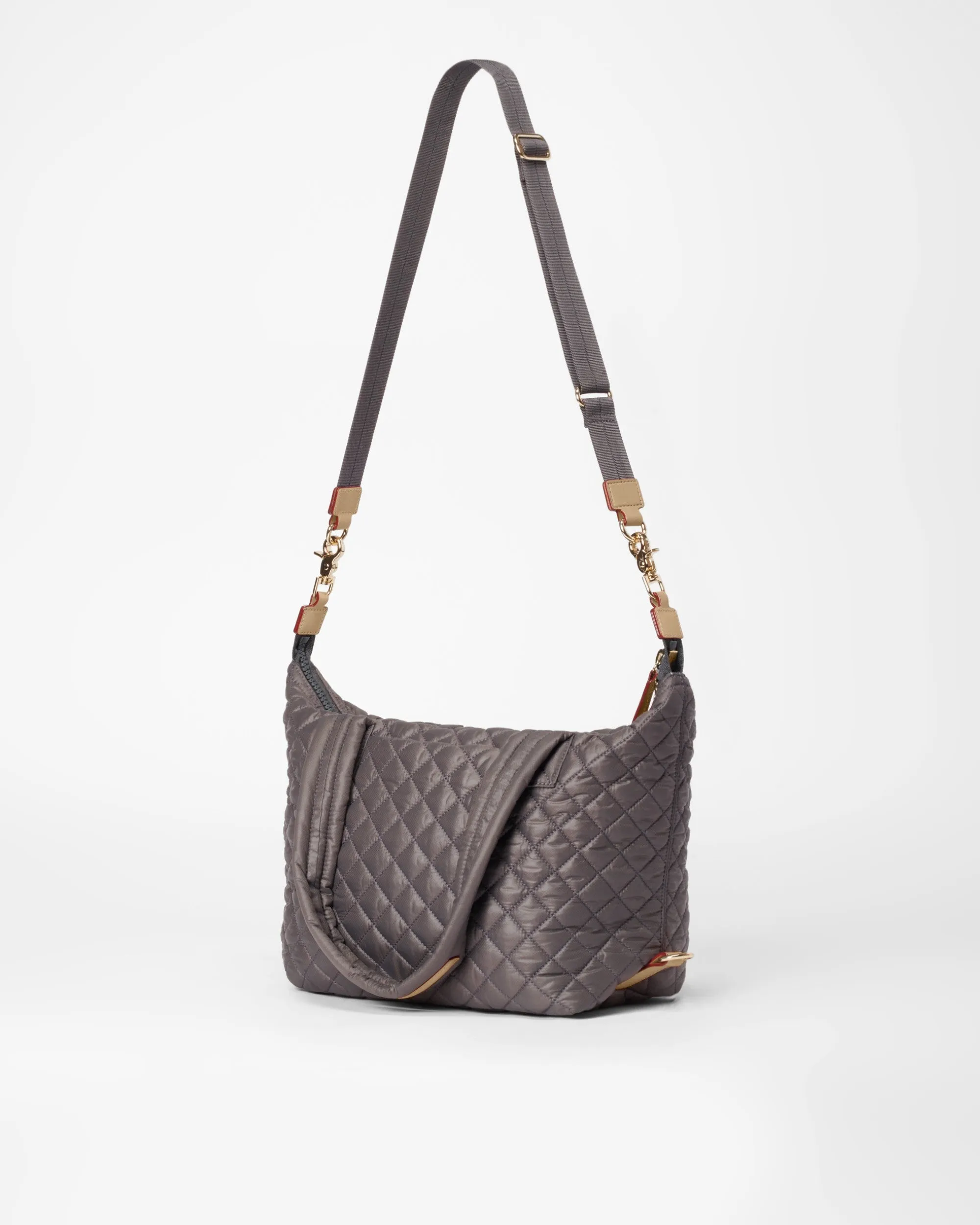 Magnet Medium Sutton Deluxe sold by MZ Wallace product image thumbnail 3