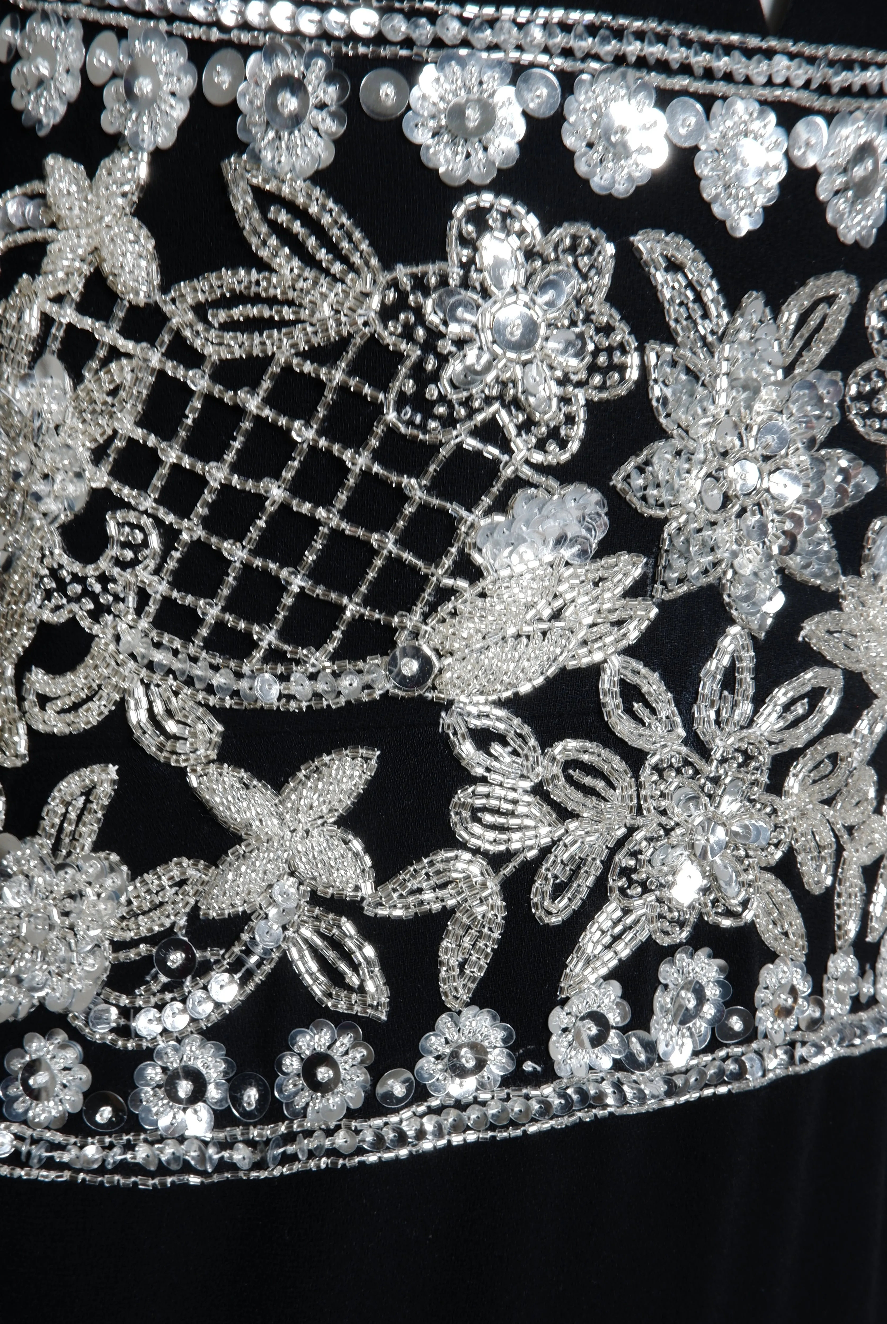 Embroidered Long Sleeve V Neck Gown sold by Naeem Khan product image thumbnail 3