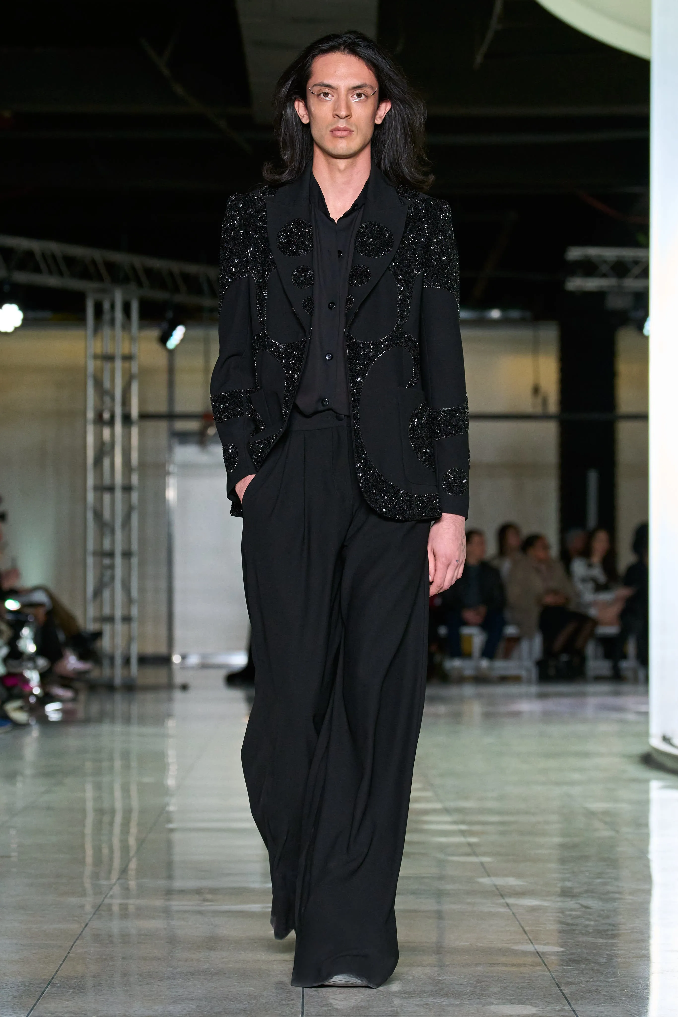 CREPE PLEATED WIDE LEG PANT sold by Naeem Khan