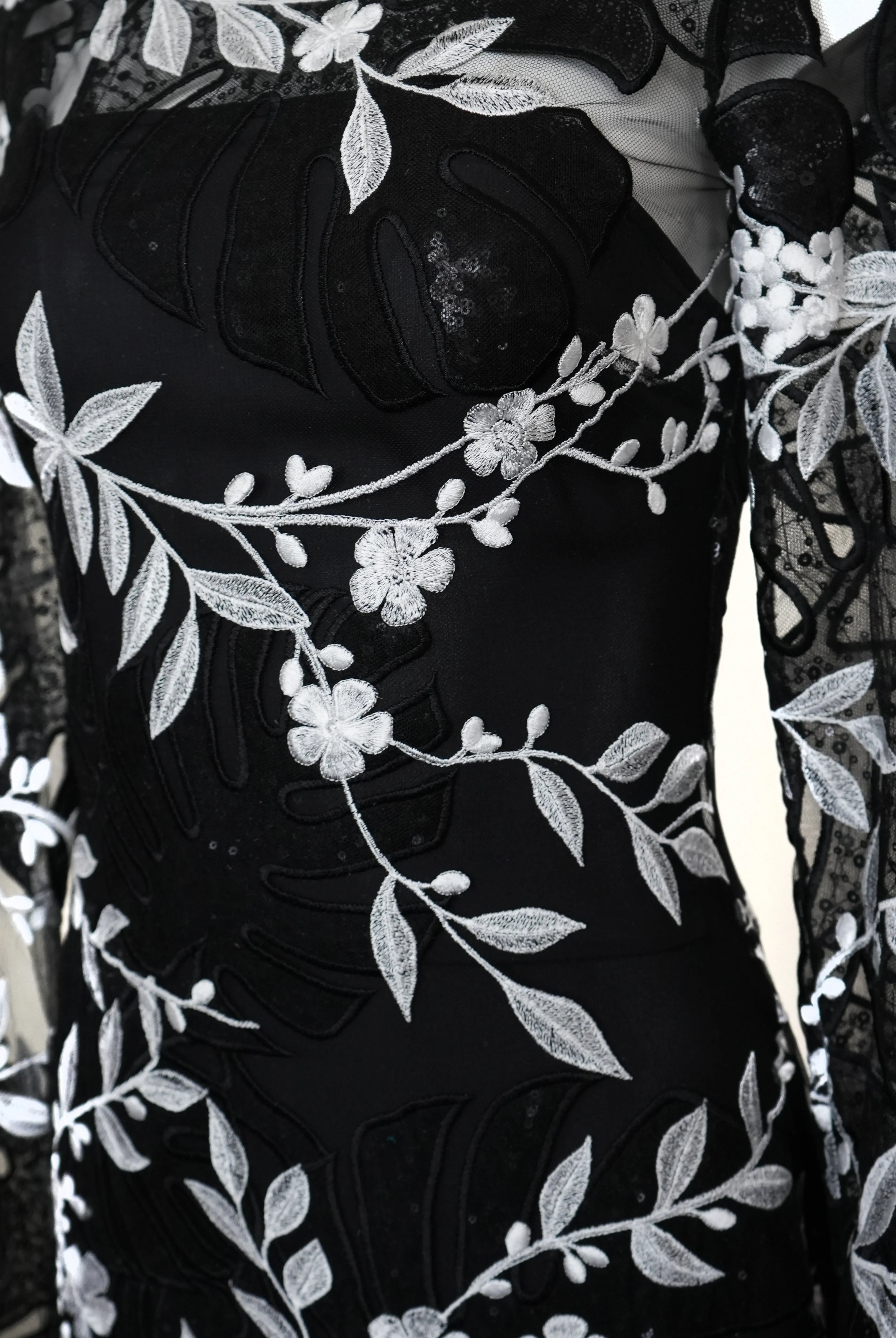 BOAT NECK FLORAL GOWN sold by Naeem Khan product image thumbnail 5