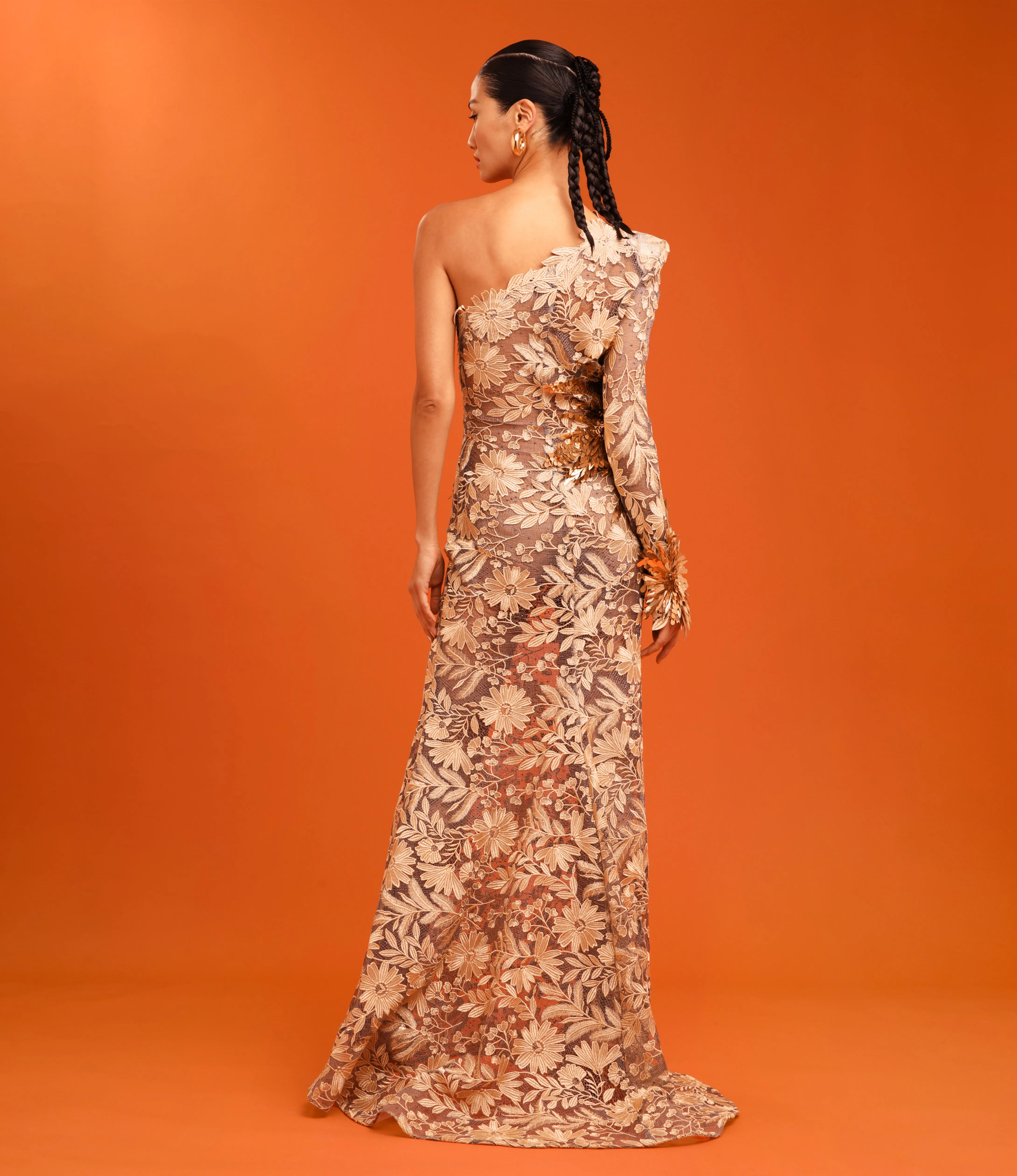 ONE SHOULDER COLUMN GOWN WITH EMBROIDERY DETAIL sold by Naeem Khan product image thumbnail 2