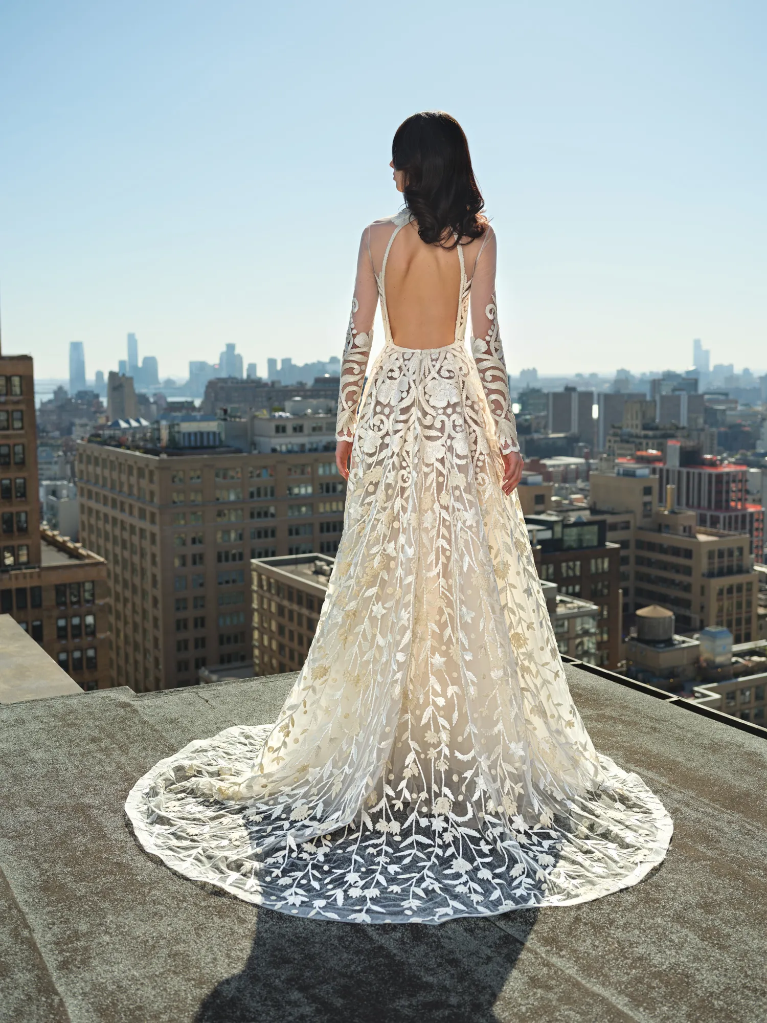 Spring sold by Naeem Khan product image thumbnail 3