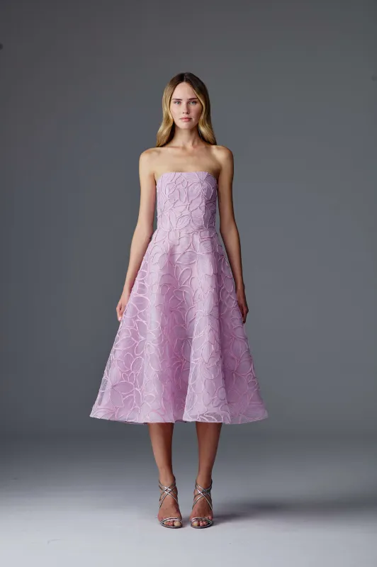 Alma sold by Naeem Khan