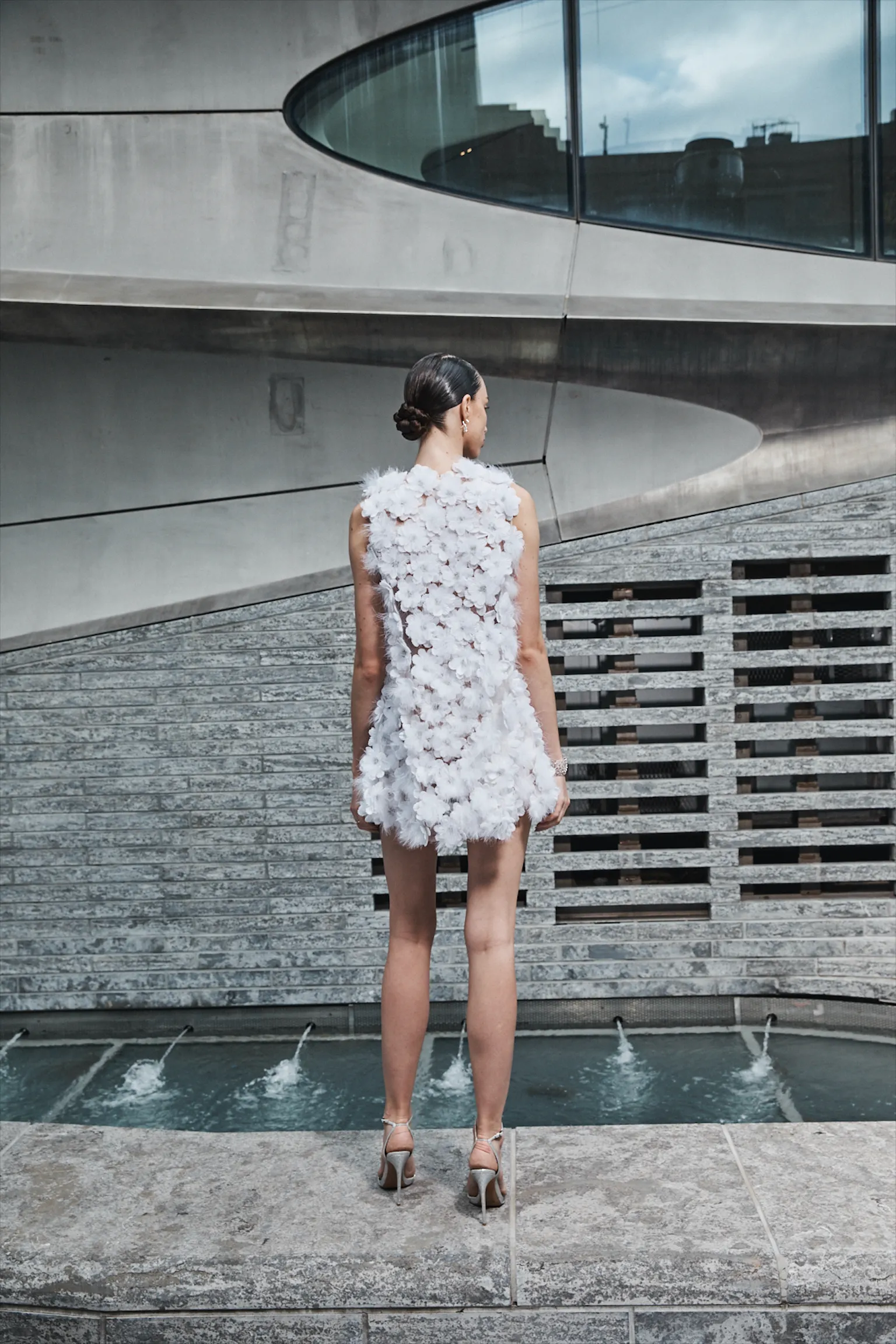 Sweden sold by Naeem Khan product image thumbnail 3