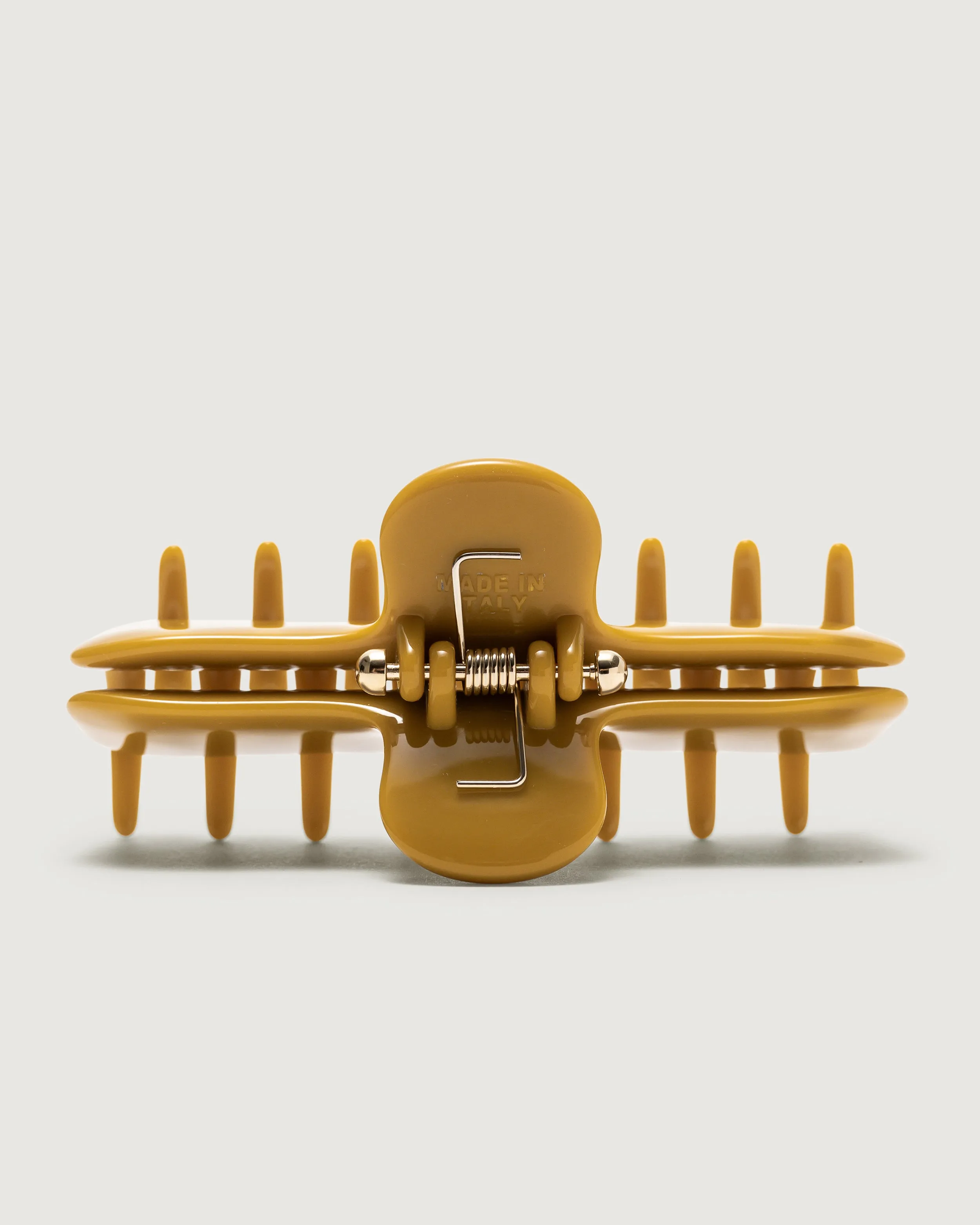 UNDO Hairware No. 4 Claw Clip | Saffron sold by Naghedi product image thumbnail 2