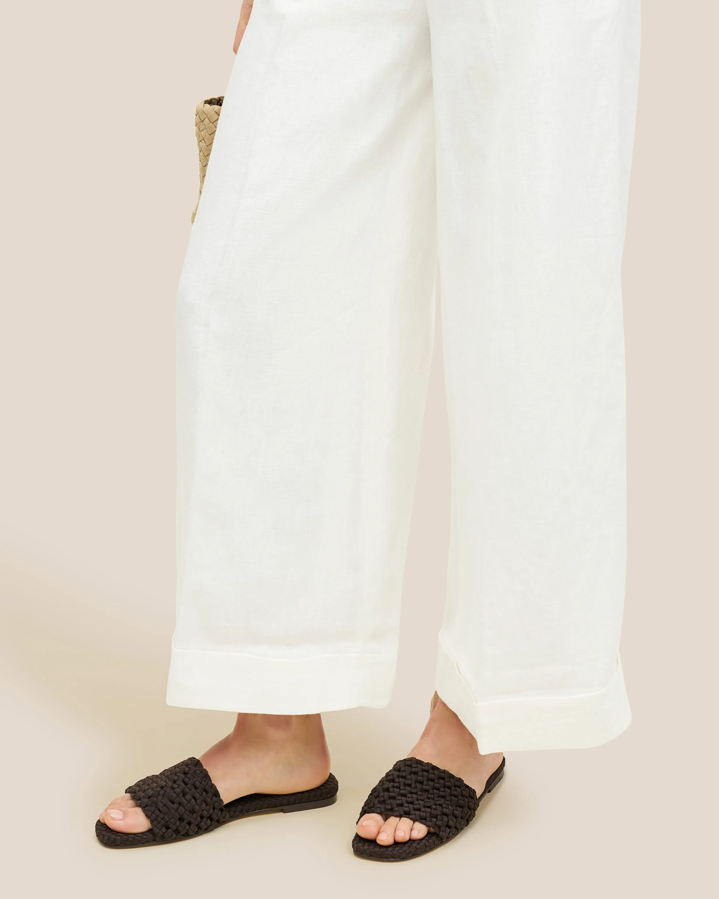 Ojai Slide | Chocolate sold by Naghedi product image thumbnail 5