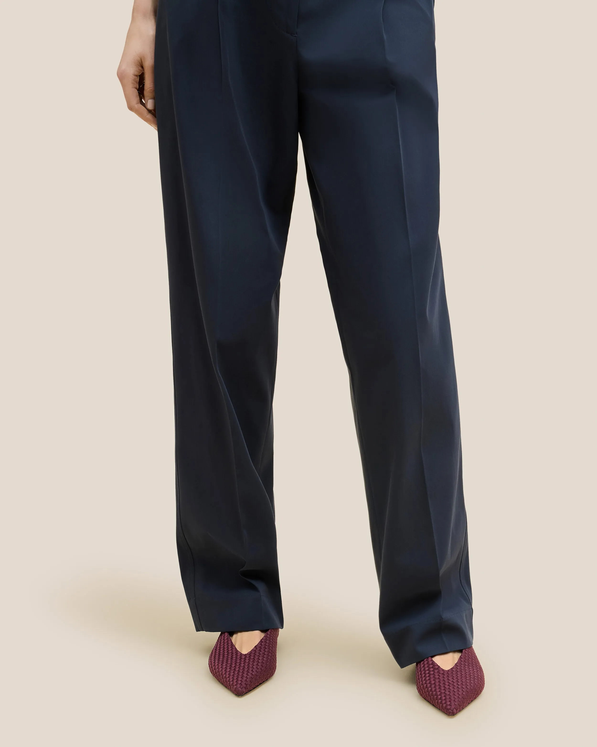 Strada Flat | Bordeaux sold by Naghedi product image thumbnail 5