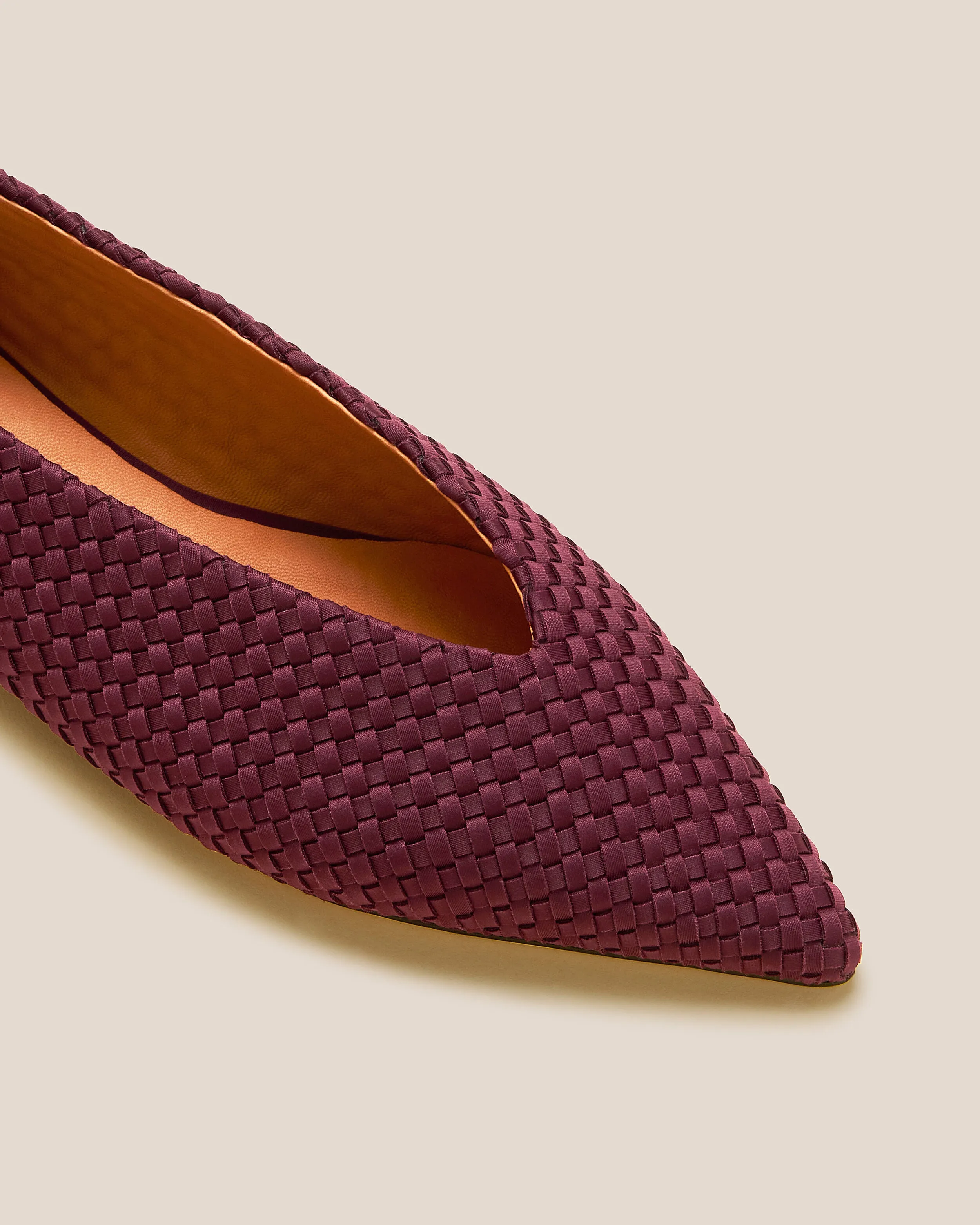 Strada Flat | Bordeaux sold by Naghedi product image thumbnail 2