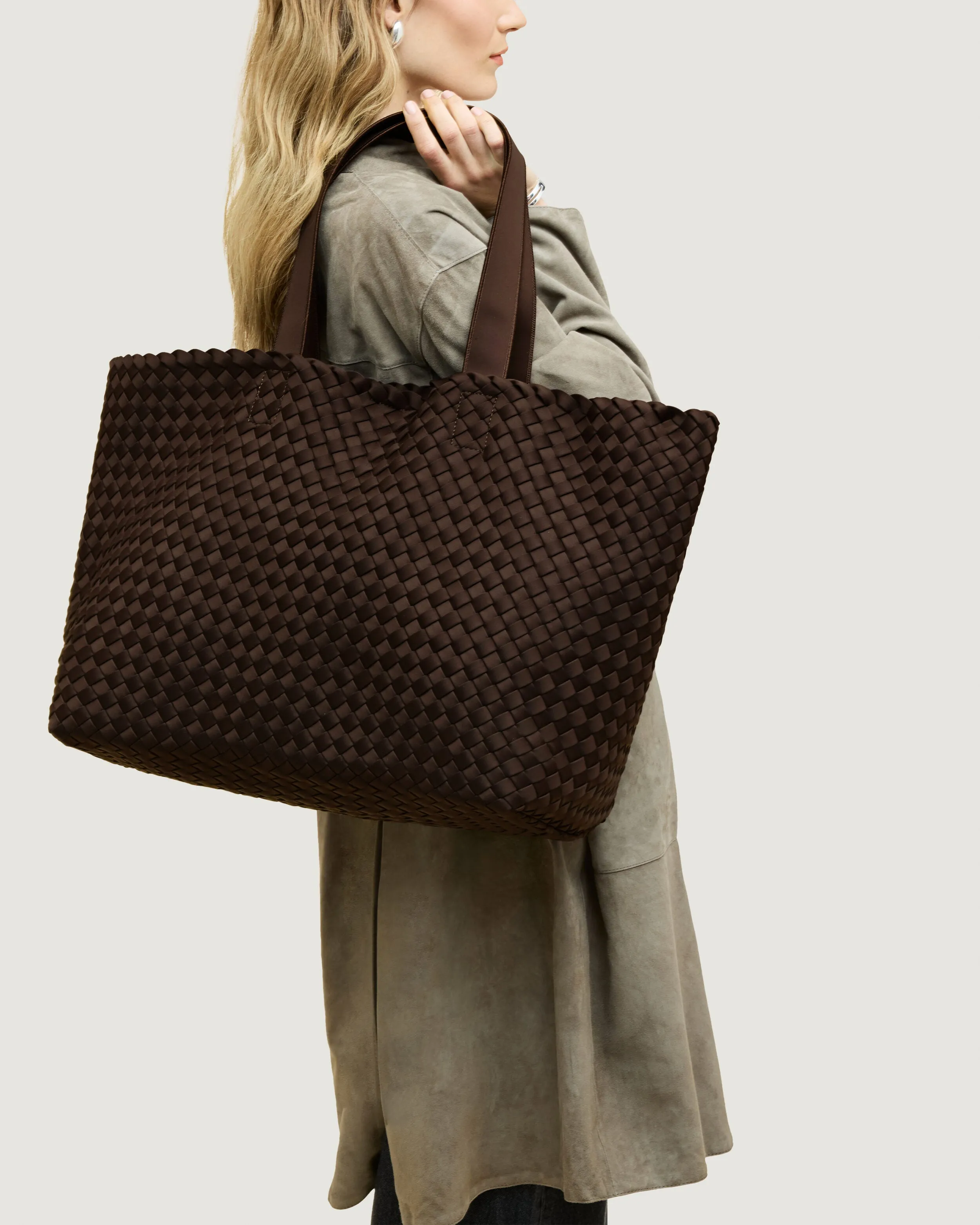 Como Large Tote | Chocolate sold by Naghedi product image thumbnail 5