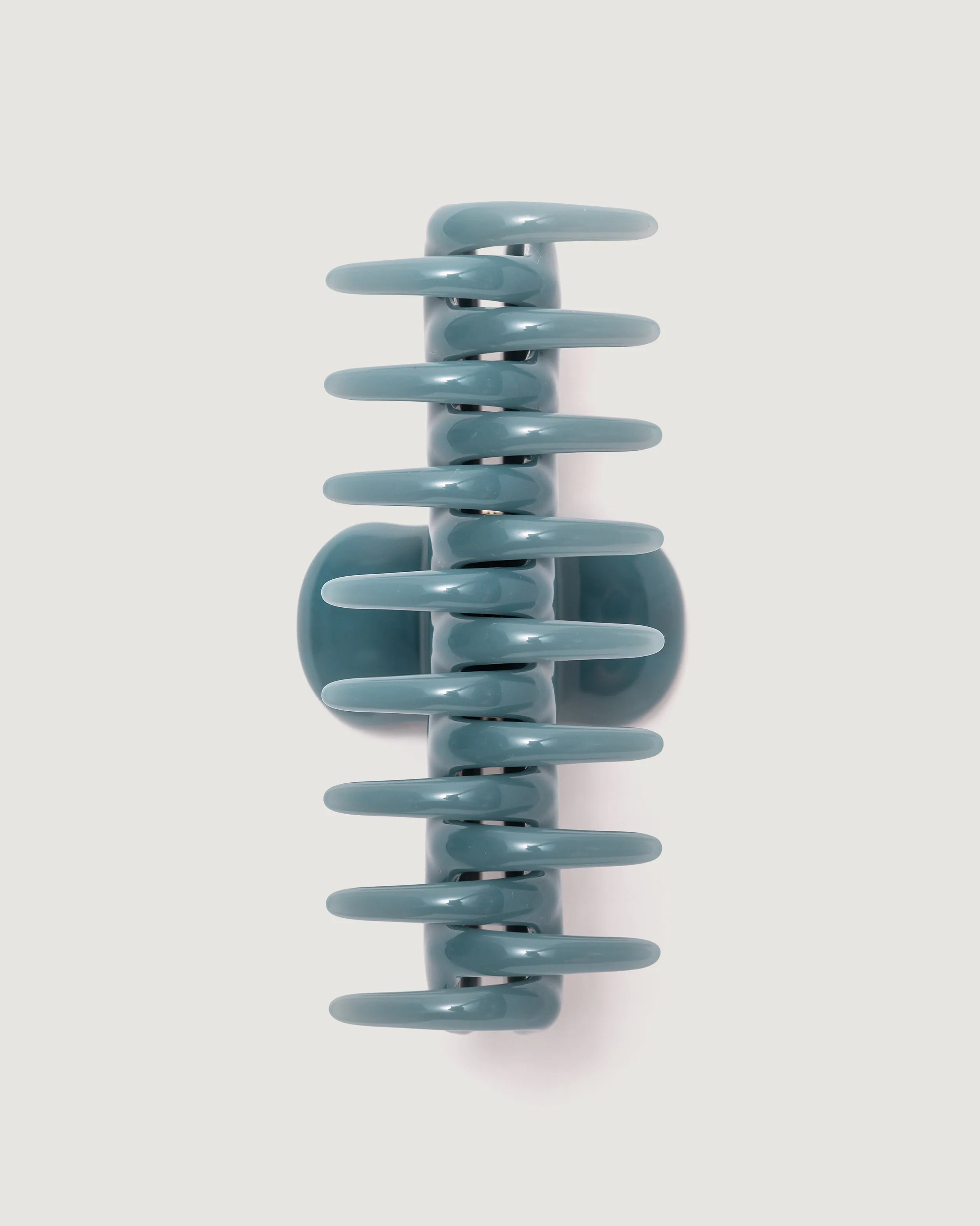 UNDO Hairware No. 4 Claw Clip | Lake sold by Naghedi product image thumbnail 4