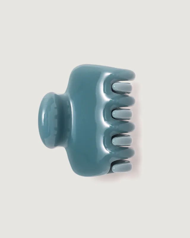UNDO Hairware No. 5 Claw Clip | Lake made by Naghedi