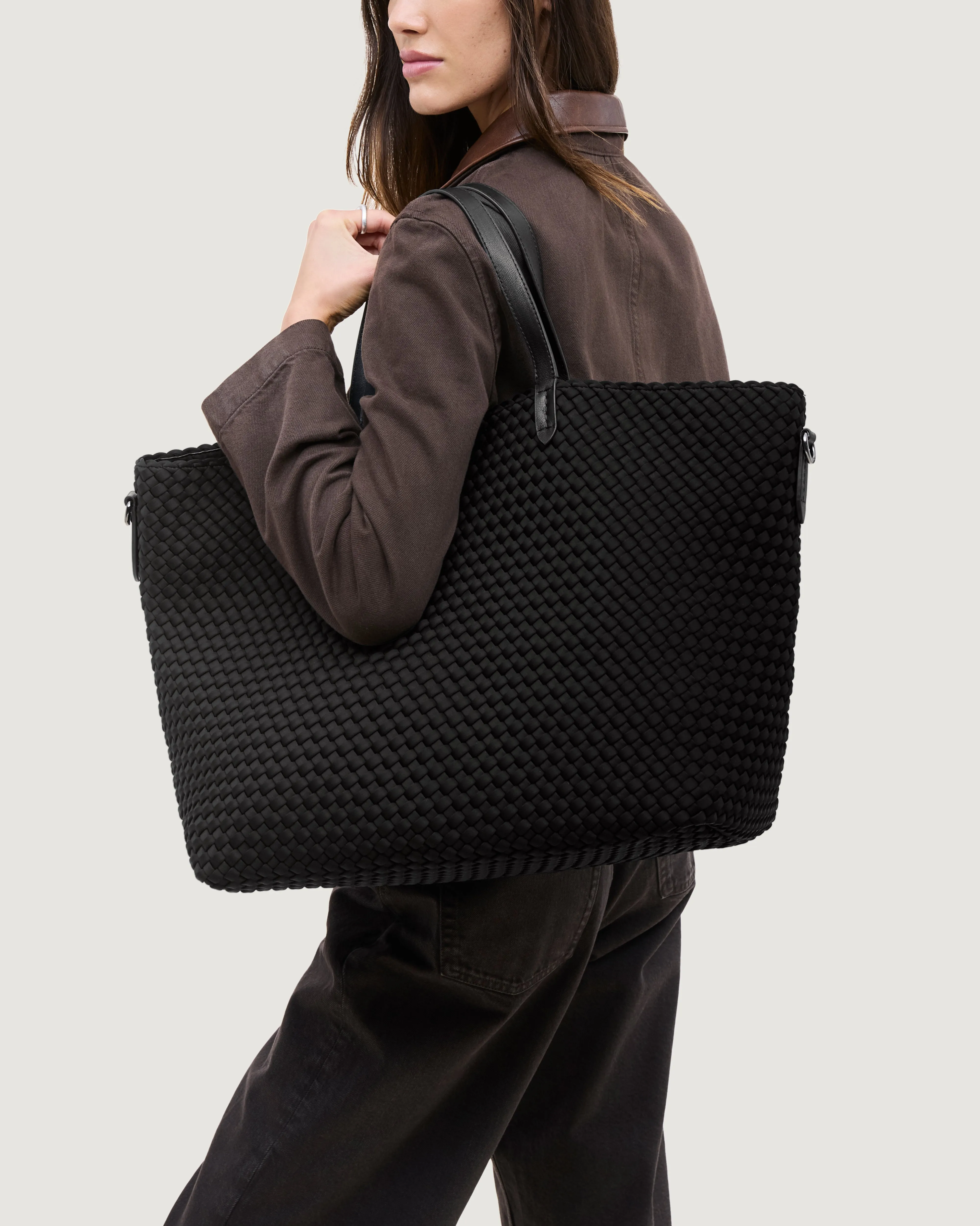 Geneva Weekender | Onyx sold by Naghedi product image thumbnail 5