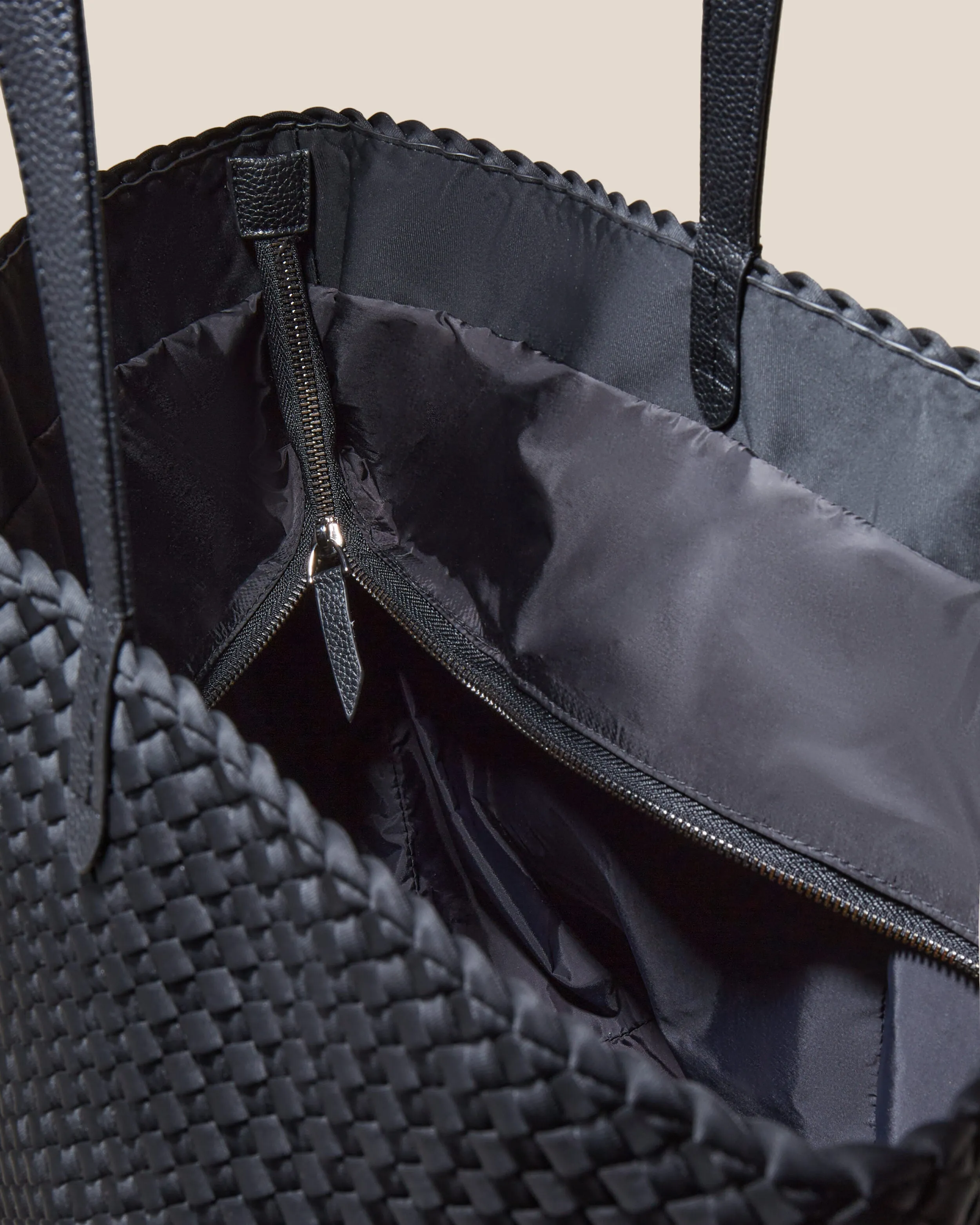 Jetsetter Large Tote | Onyx (Original) sold by Naghedi product image thumbnail 2