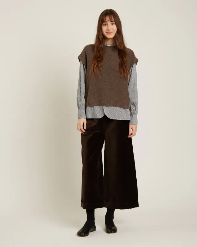 cardigan sans manches en laine NAHIDA sold by NAIF