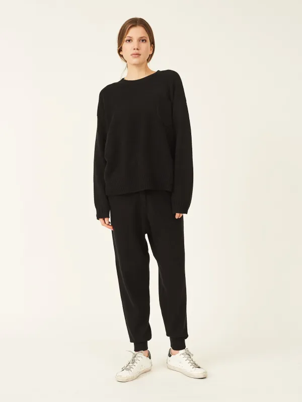 pantalon jogger BONNY sold by NAIF