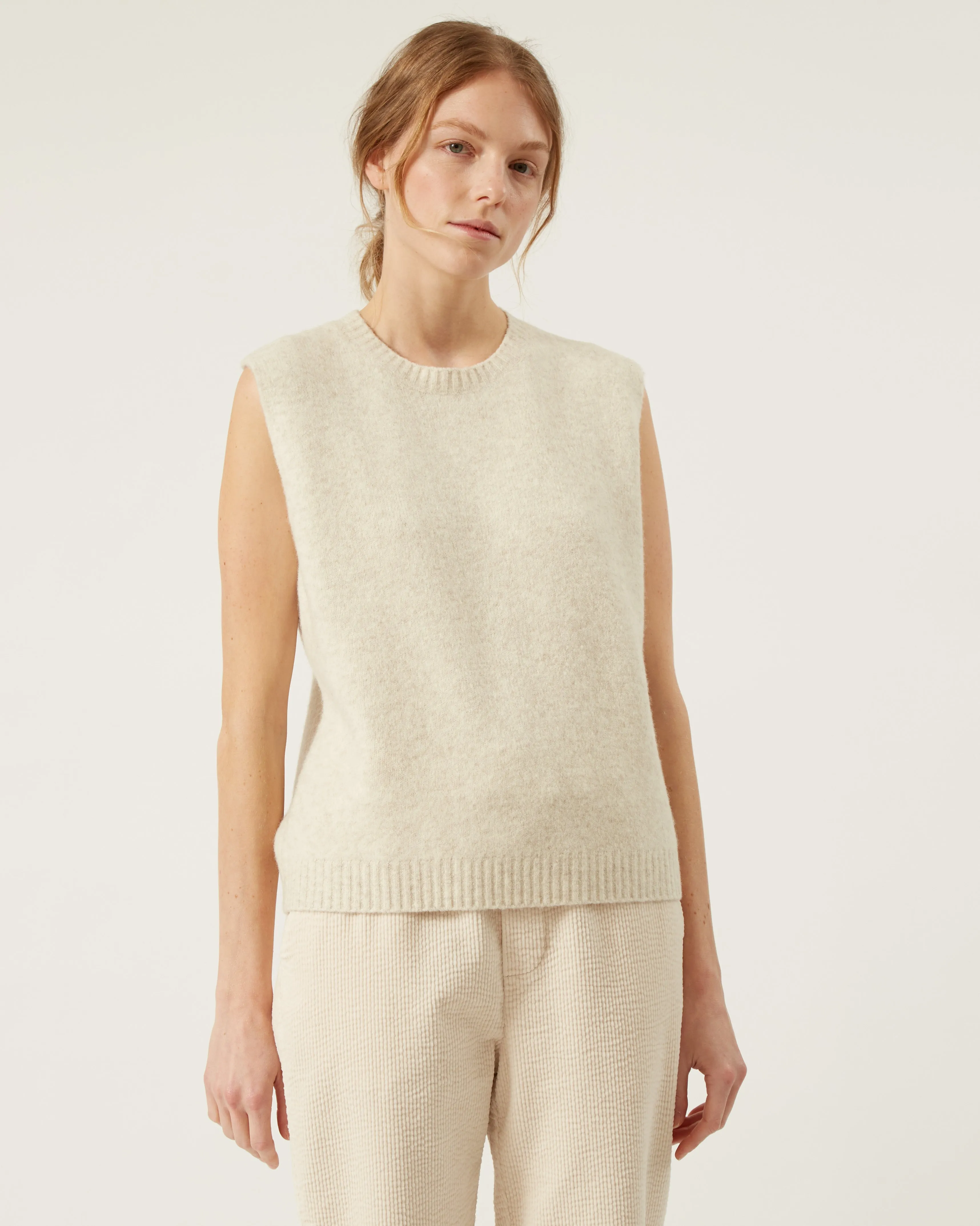 sweater sans manches en laine et yak KENNEDY sold by NAIF product image thumbnail 2