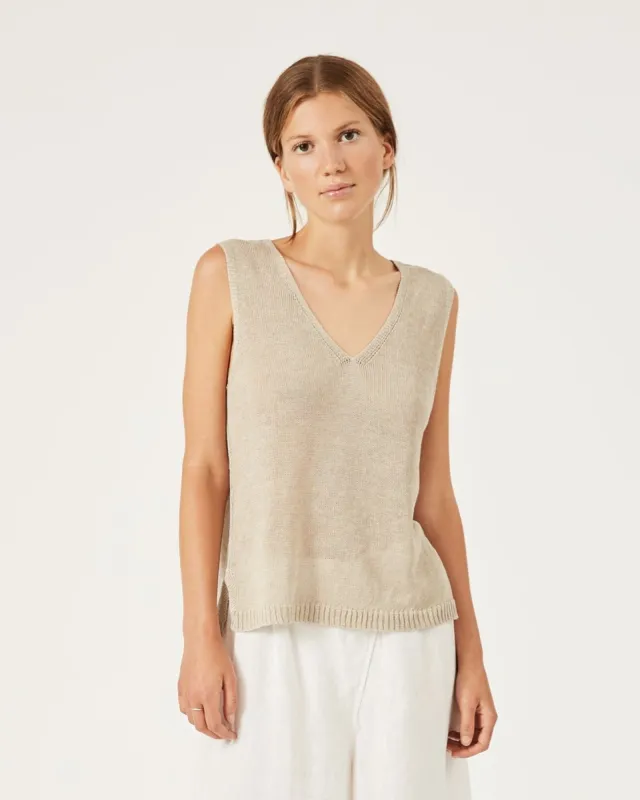 chandail en lin JUNE sold by NAIF