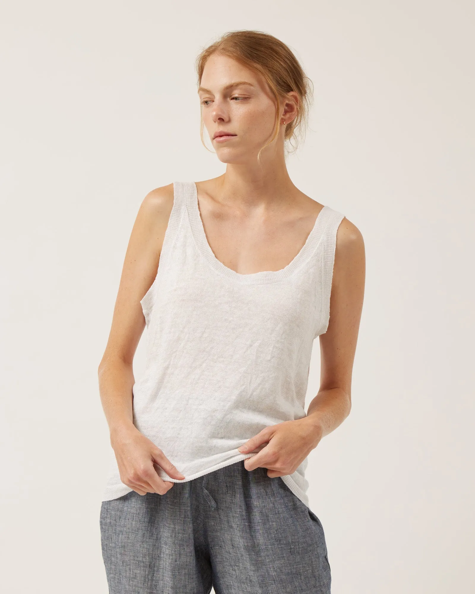 débardeur en lin LIO sold by NAIF product image thumbnail 4