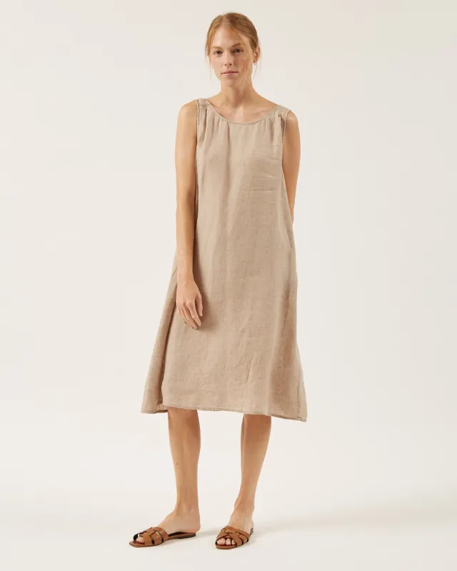 robe en chambray de lin WANDA sold by NAIF