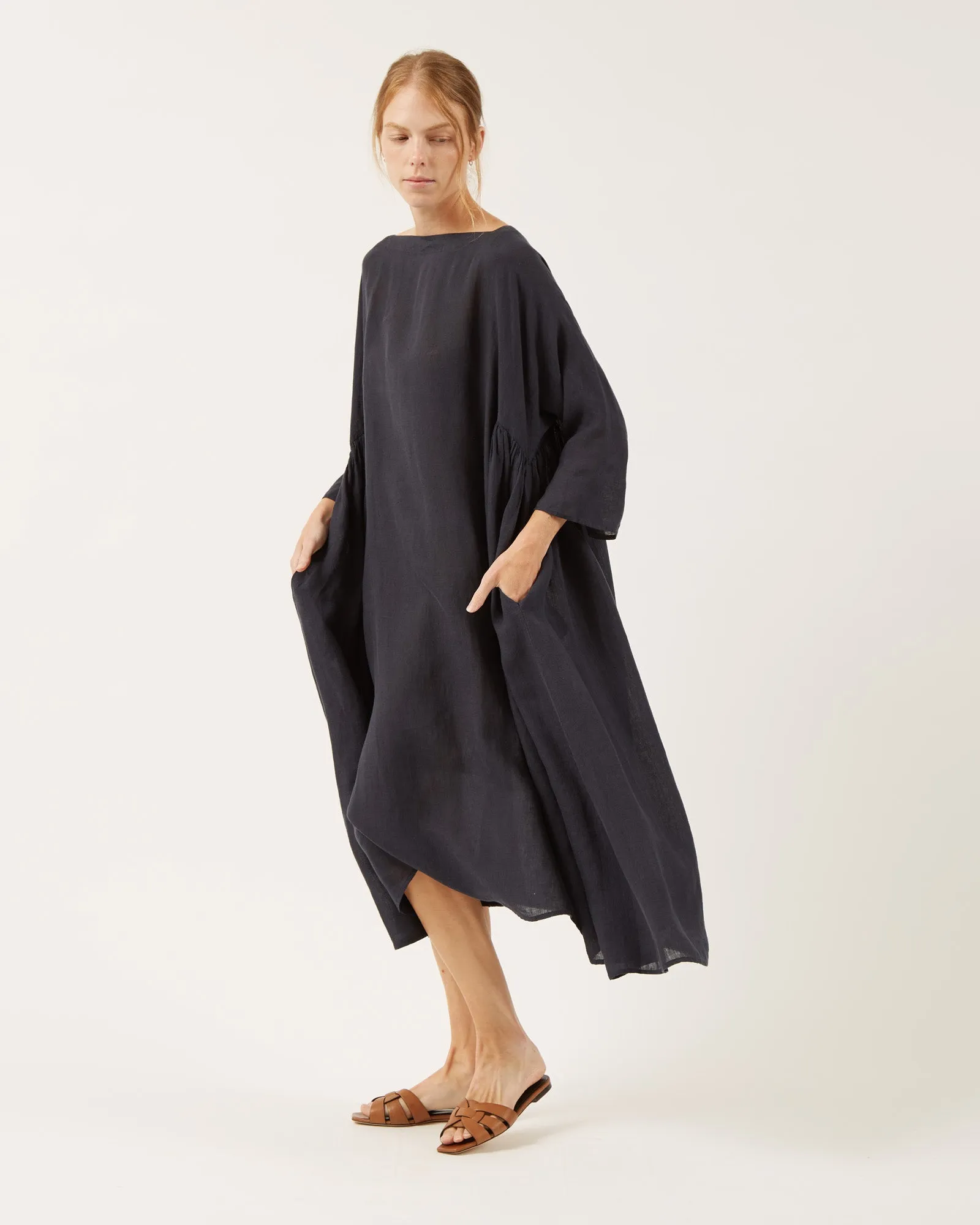 robe en lin AZALEA sold by NAIF