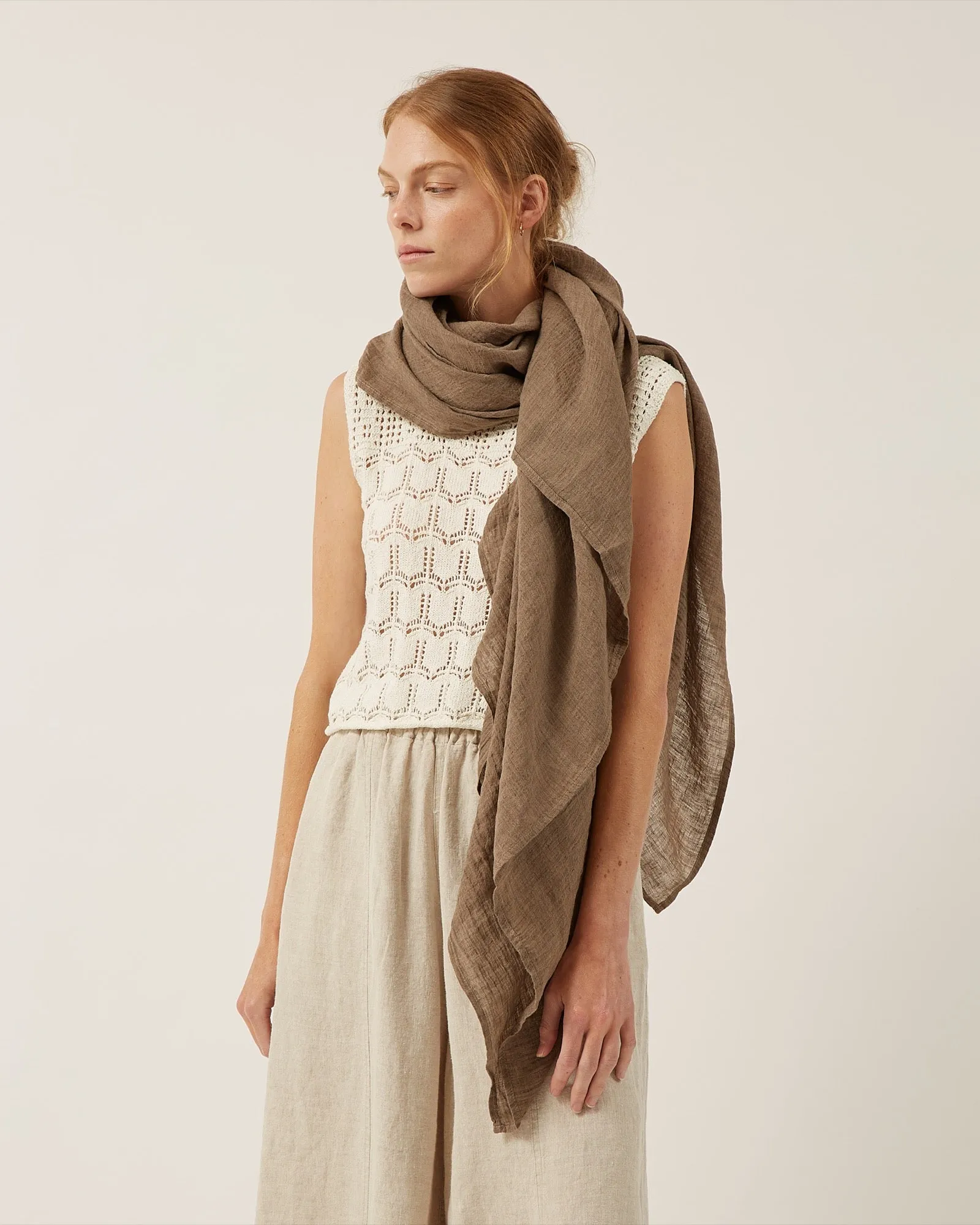 châle en lin ADAM sold by NAIF