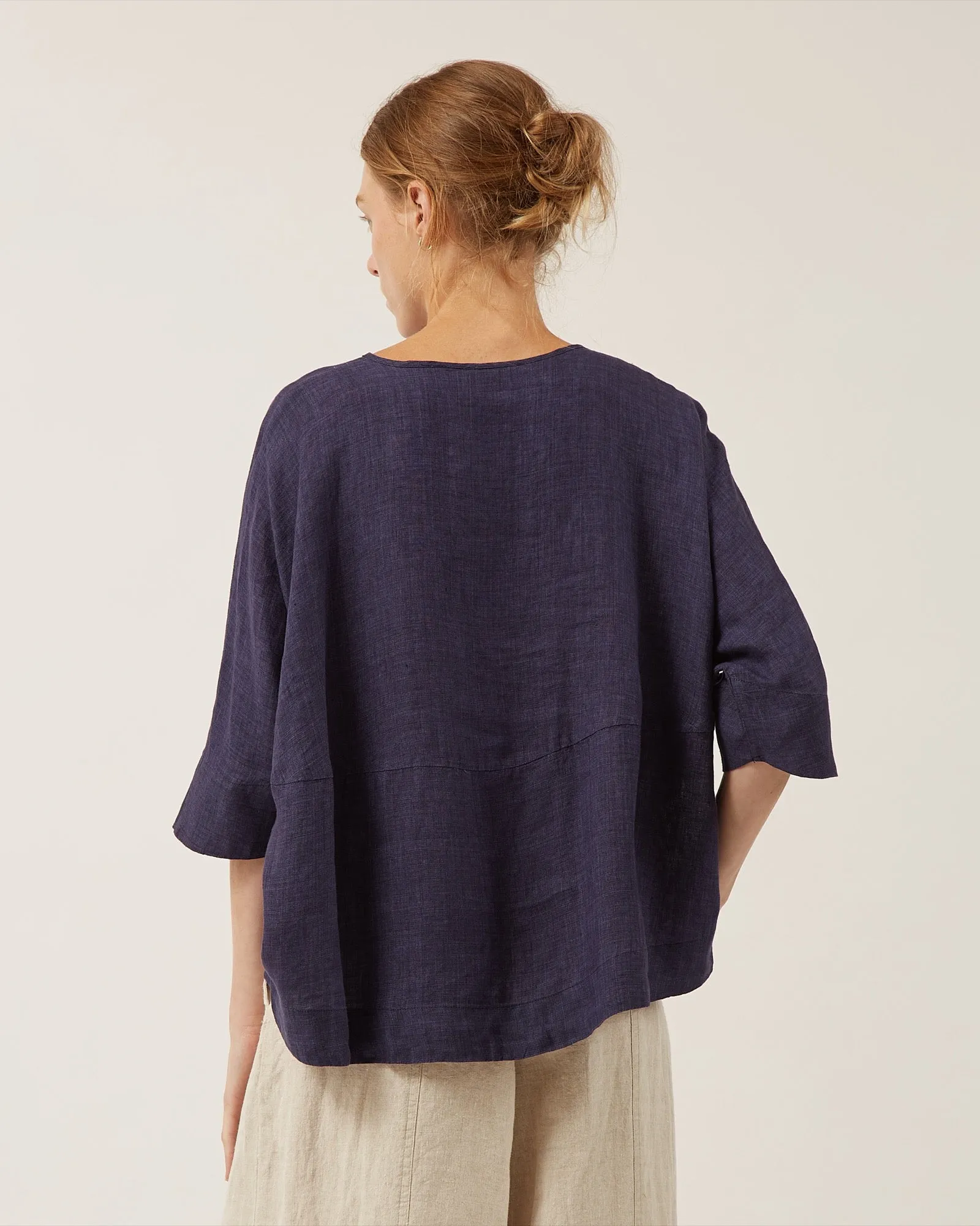top en chambray de lin ANNIE sold by NAIF product image thumbnail 3