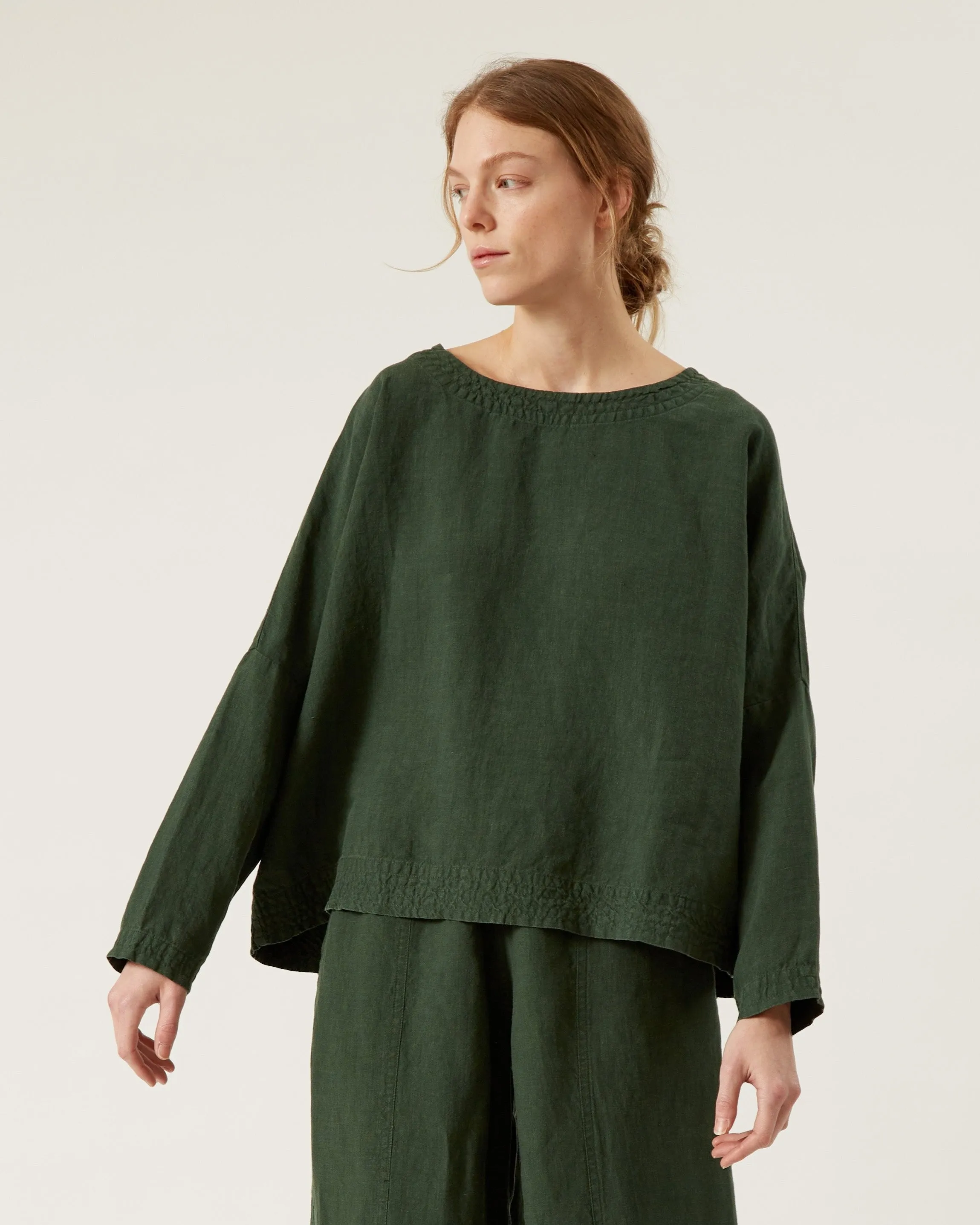 top en lin BEAU sold by NAIF