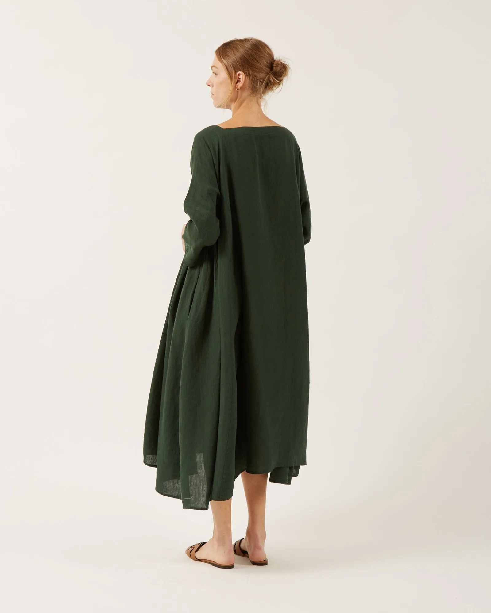 robe en lin ASTER sold by NAIF product image thumbnail 2