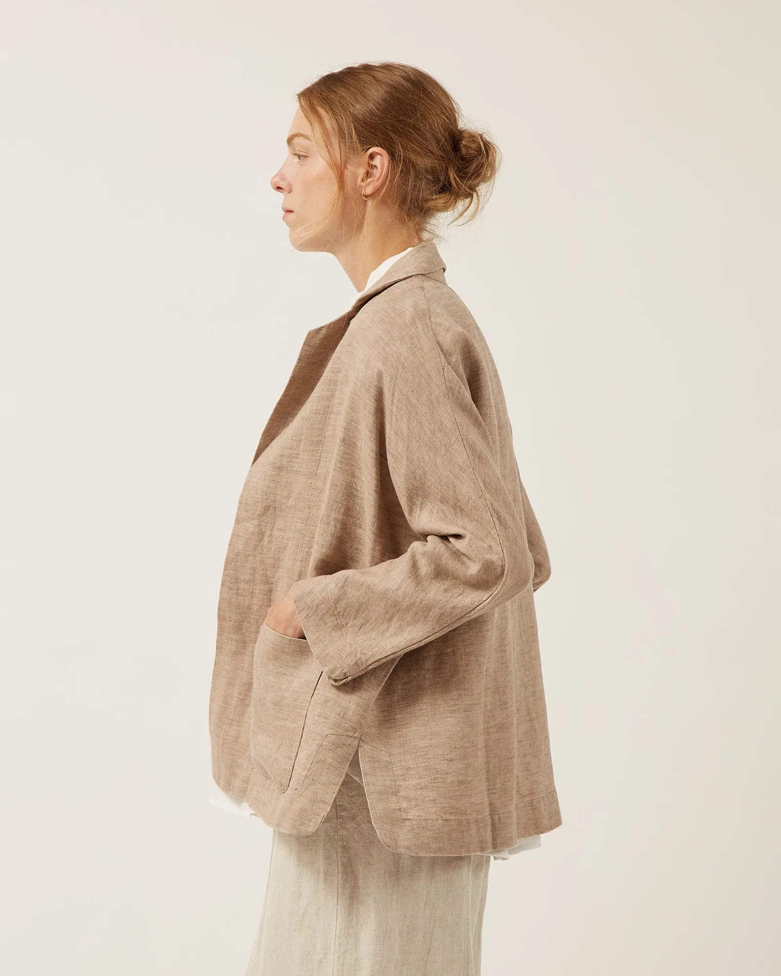 veste en lin AMELIA sold by NAIF product image thumbnail 2